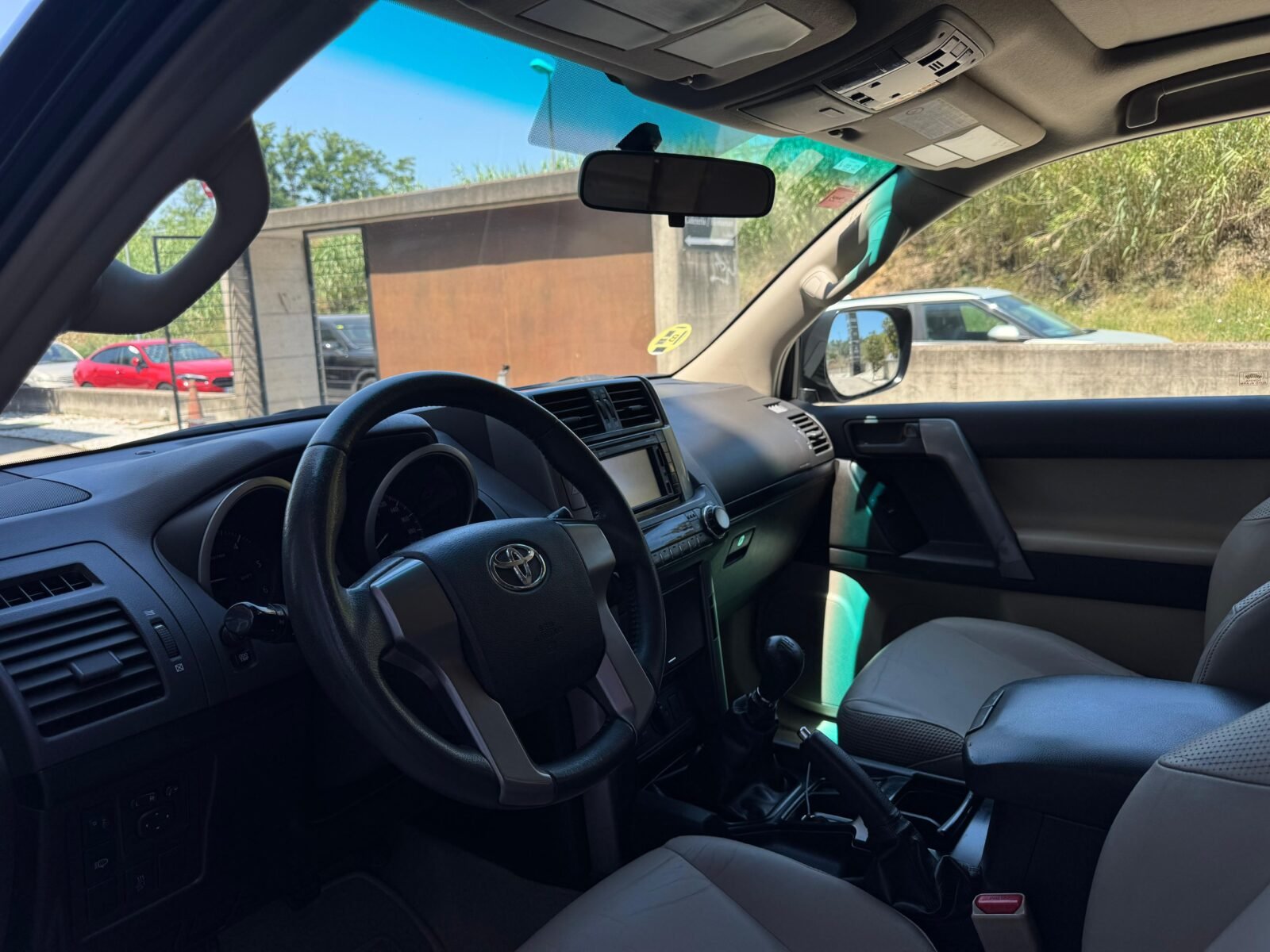 TOYOTA Land Cruiser 3.0 D4D VX 7 plazas