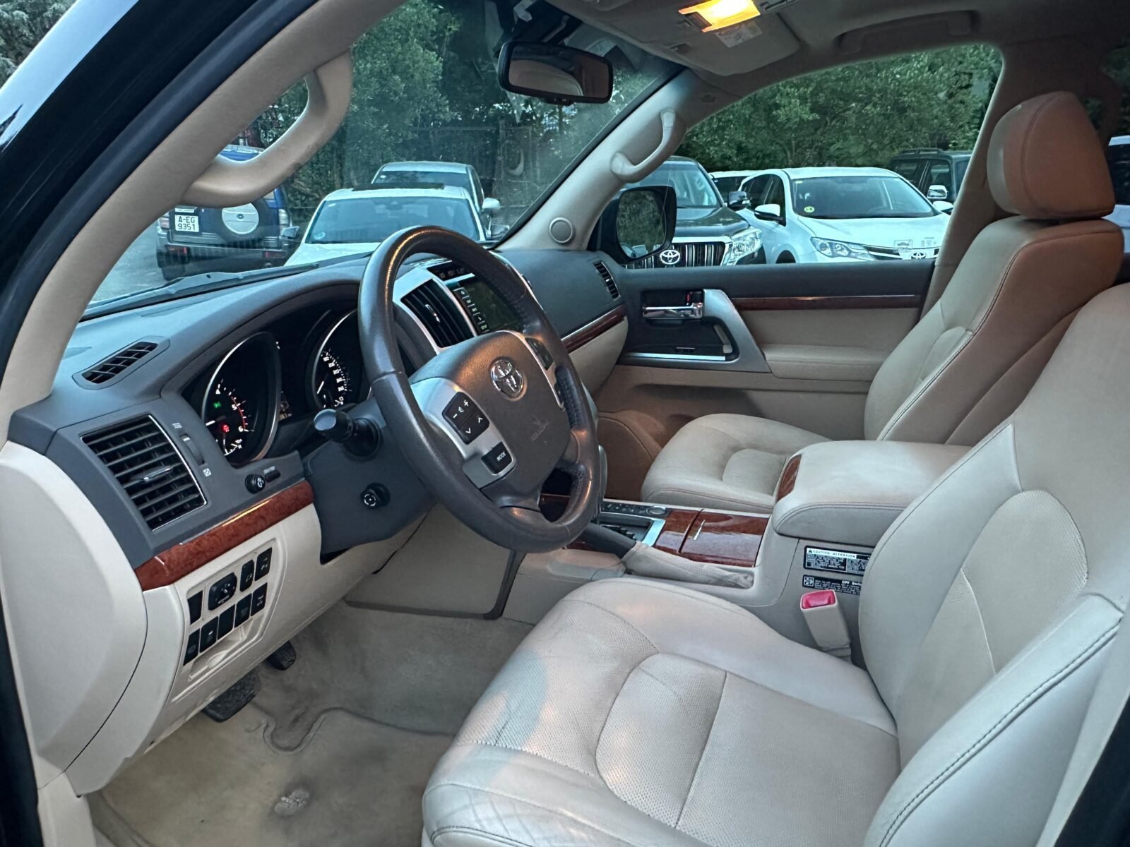 TOYOTA Land Cruiser 200 4.5 V8 D4D VX Automático Secuencial