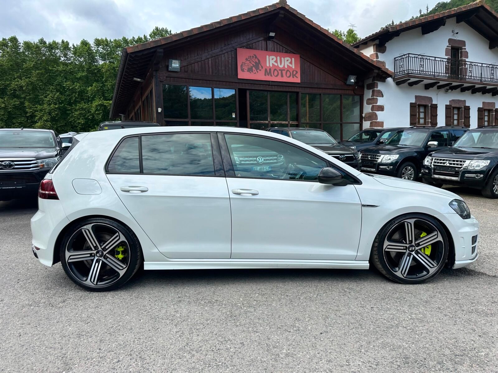 VOLKSWAGEN Golf R 2.0 TSI 300CV BMT 4Motion DSG