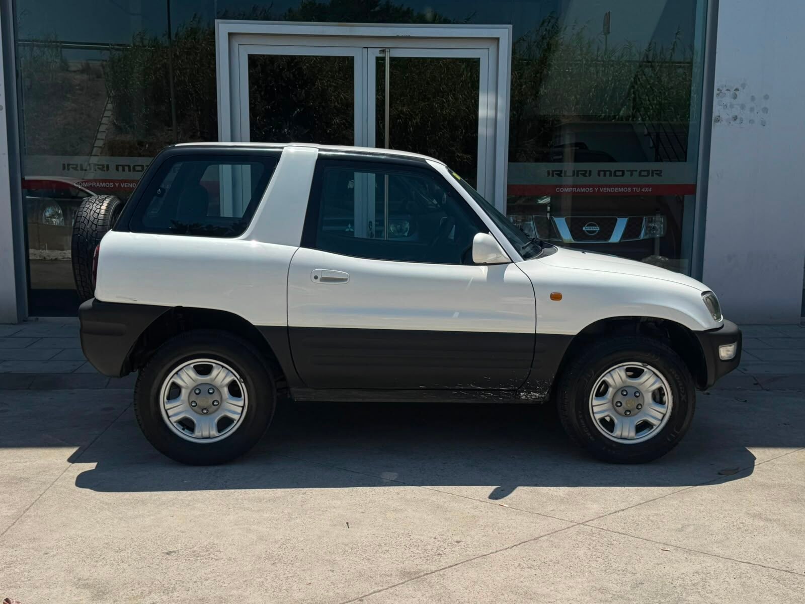 TOYOTA Rav4 2.0I 16V GX