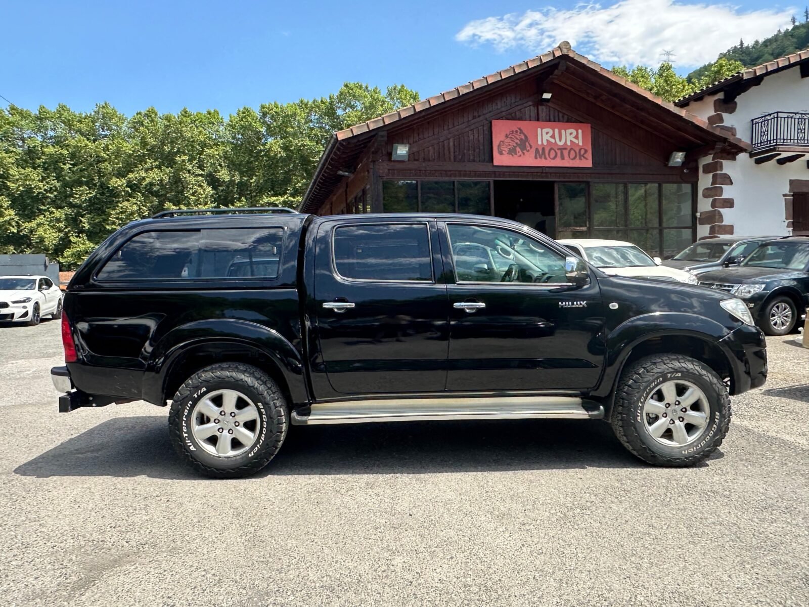 TOYOTA Hilux 3.0 D4D Cabina Doble VXL