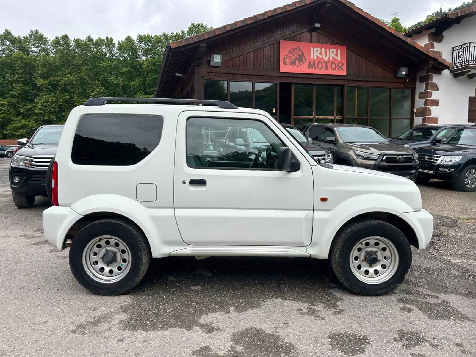 SUZUKI Jimny 1.3 16V JLX Techo Metalico AA