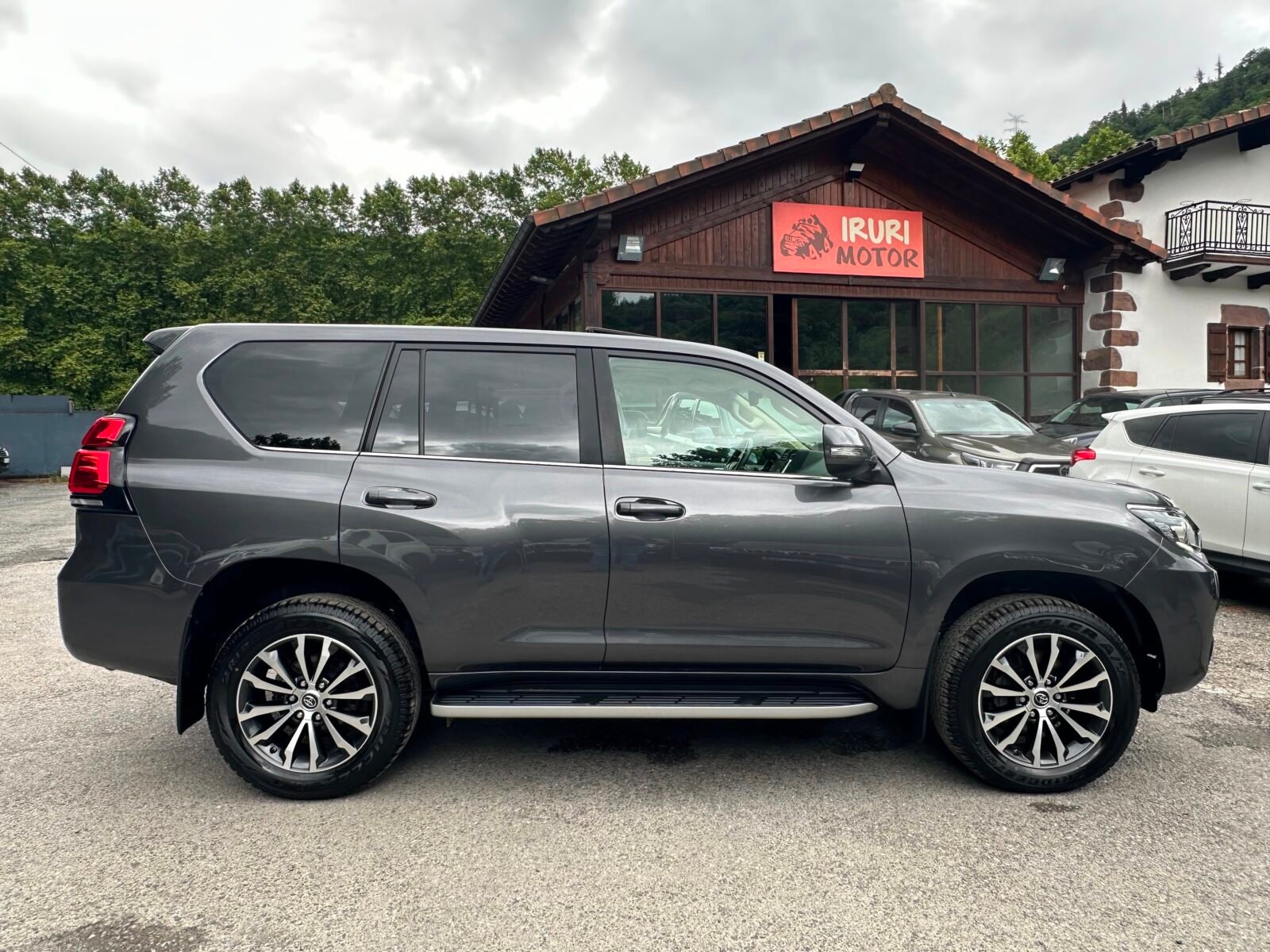 TOYOTA Land Cruiser 2.8 D4D VXL AUTO