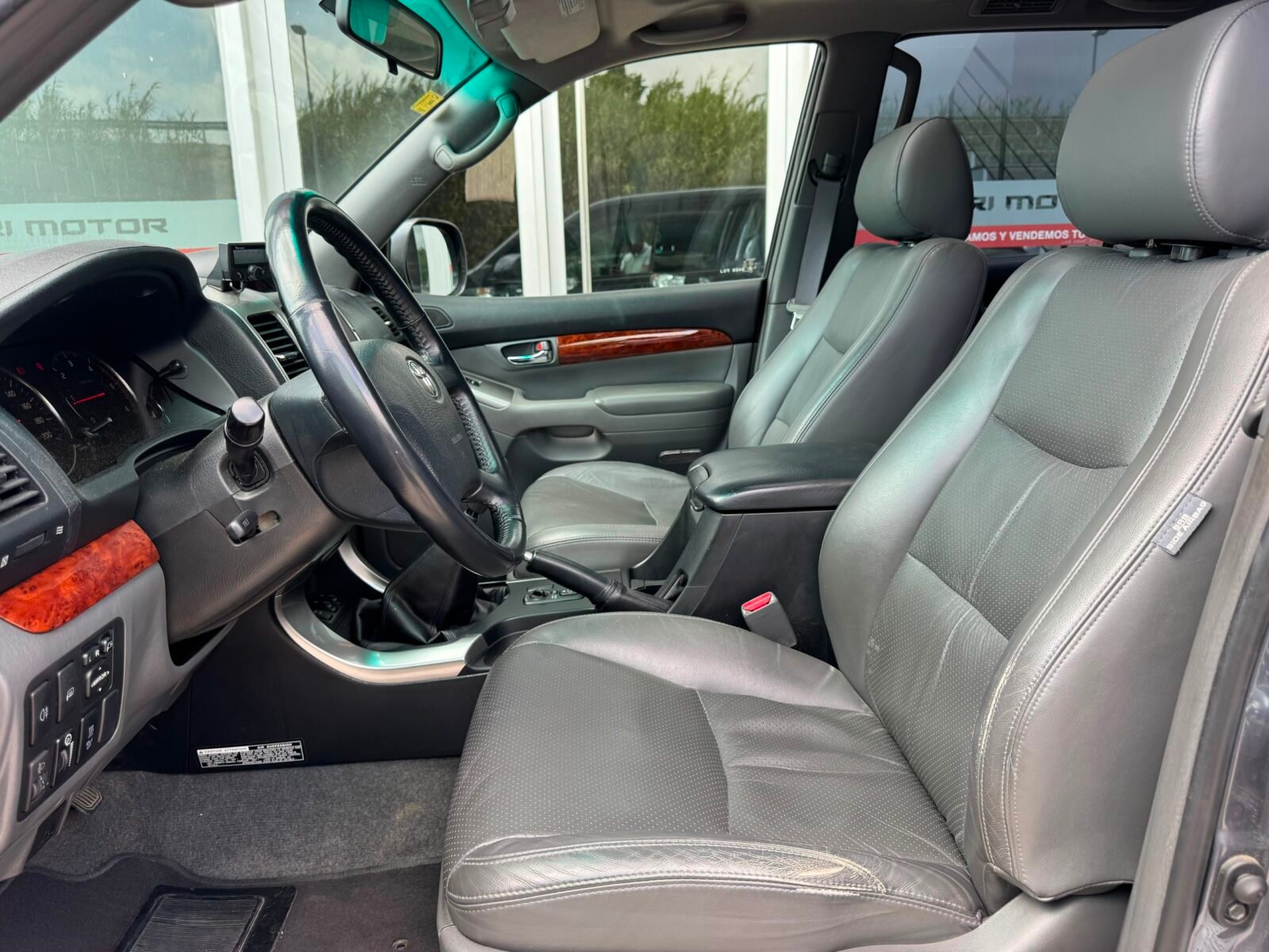 TOYOTA Land Cruiser 3.0 D4D VXL
