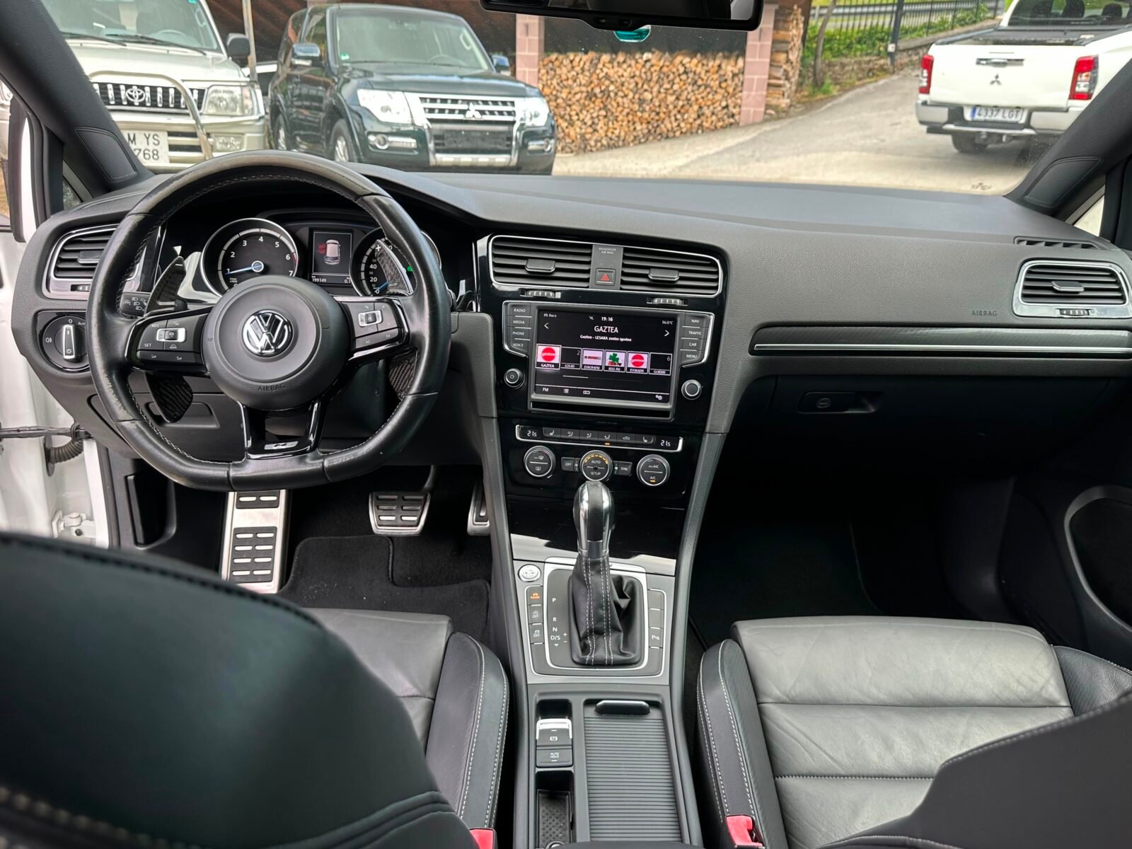 VOLKSWAGEN Golf R 2.0 TSI 300CV BMT 4Motion DSG