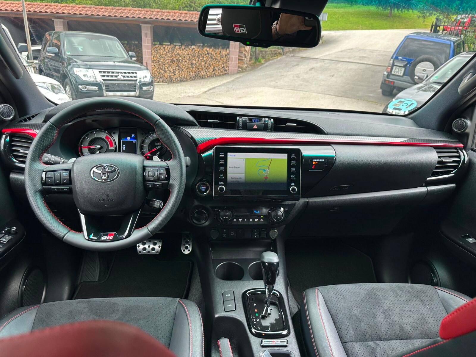 TOYOTA Hilux 2.8 D4D 204CV C.Dobl GR Sport AT HVO100