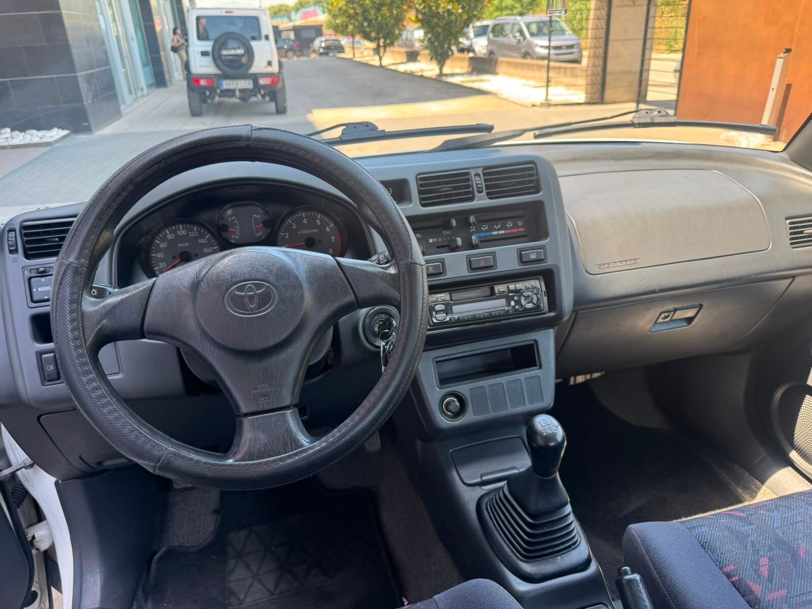 TOYOTA Rav4 2.0I 16V GX