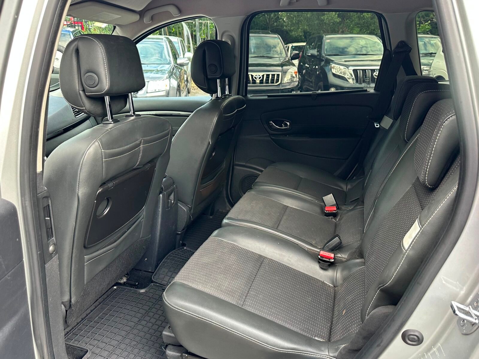 RENAULT Grand Scénic Dynamique dCi 110 7 plazas