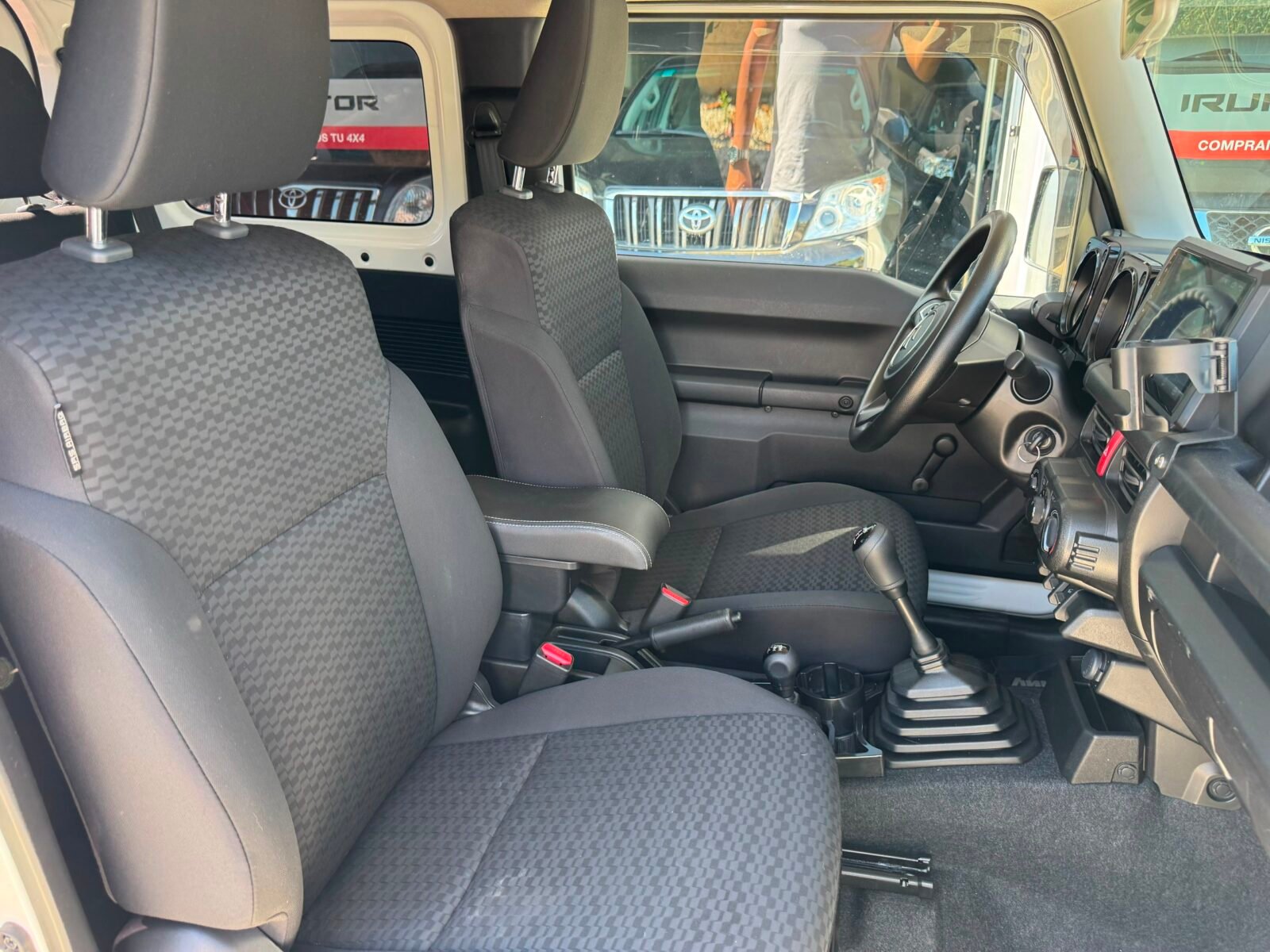 SUZUKI Jimny 1.5 JX 5MT