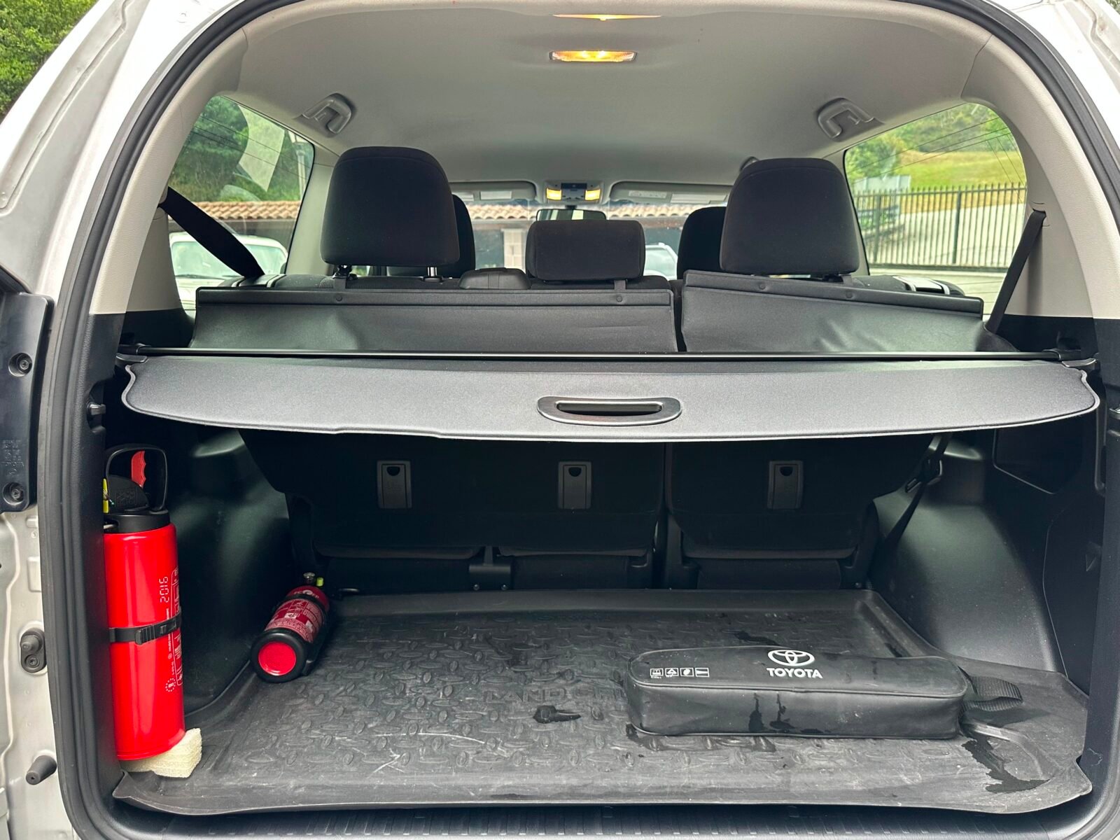 TOYOTA Land Cruiser 2.8 D4D VX