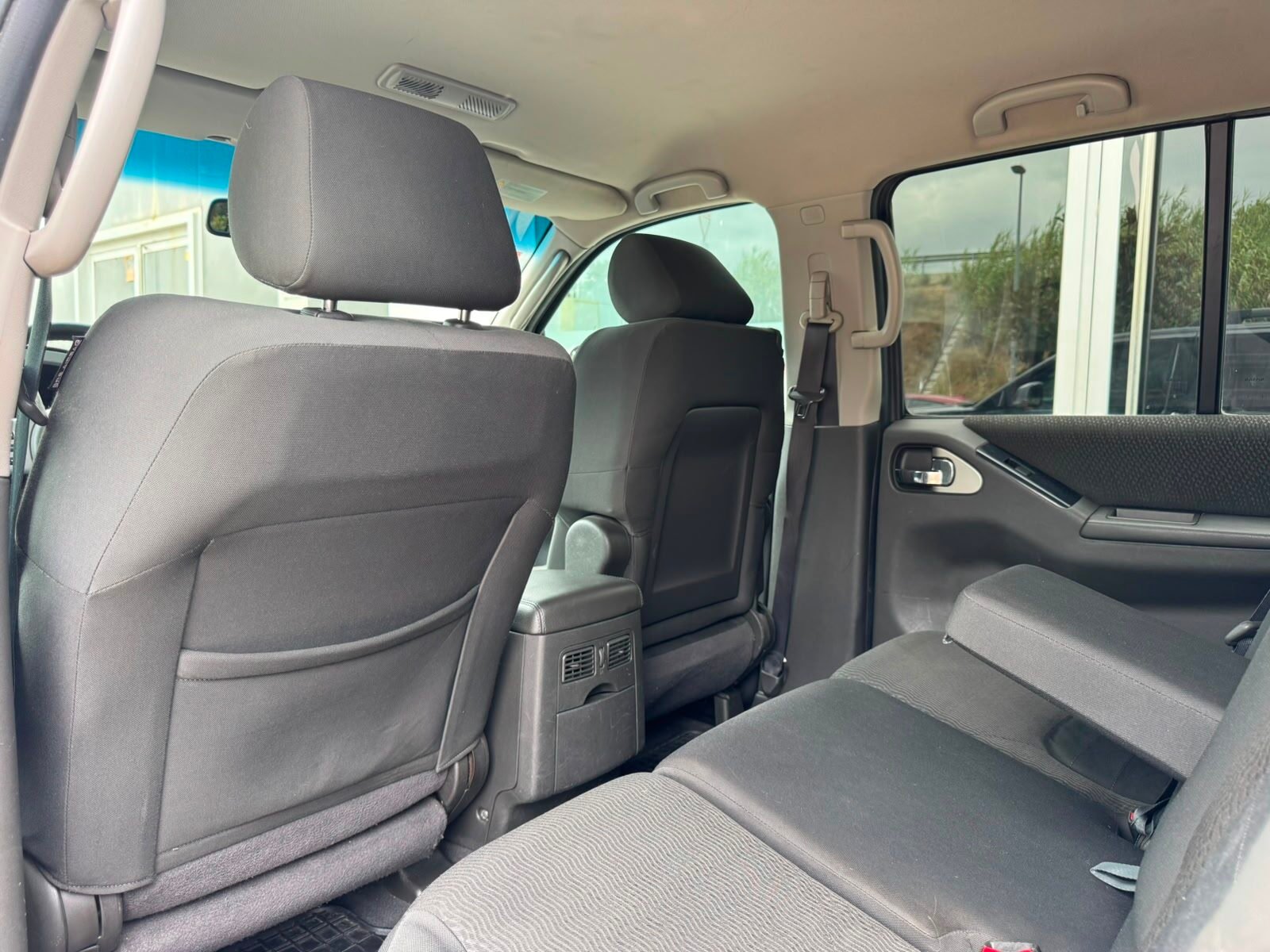 NISSAN Pathfinder 2.5 dCi 171CV SE Auto 7 plazas