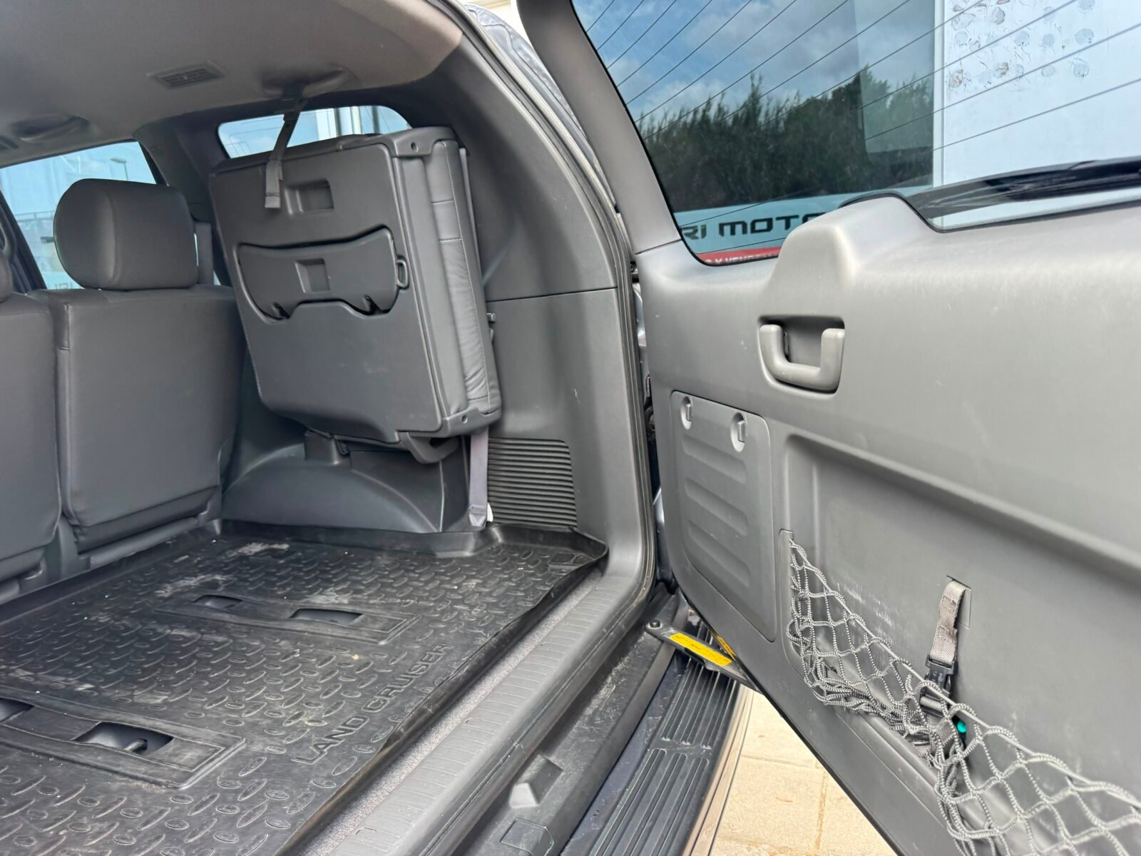 TOYOTA Land Cruiser 3.0 D4D VXL