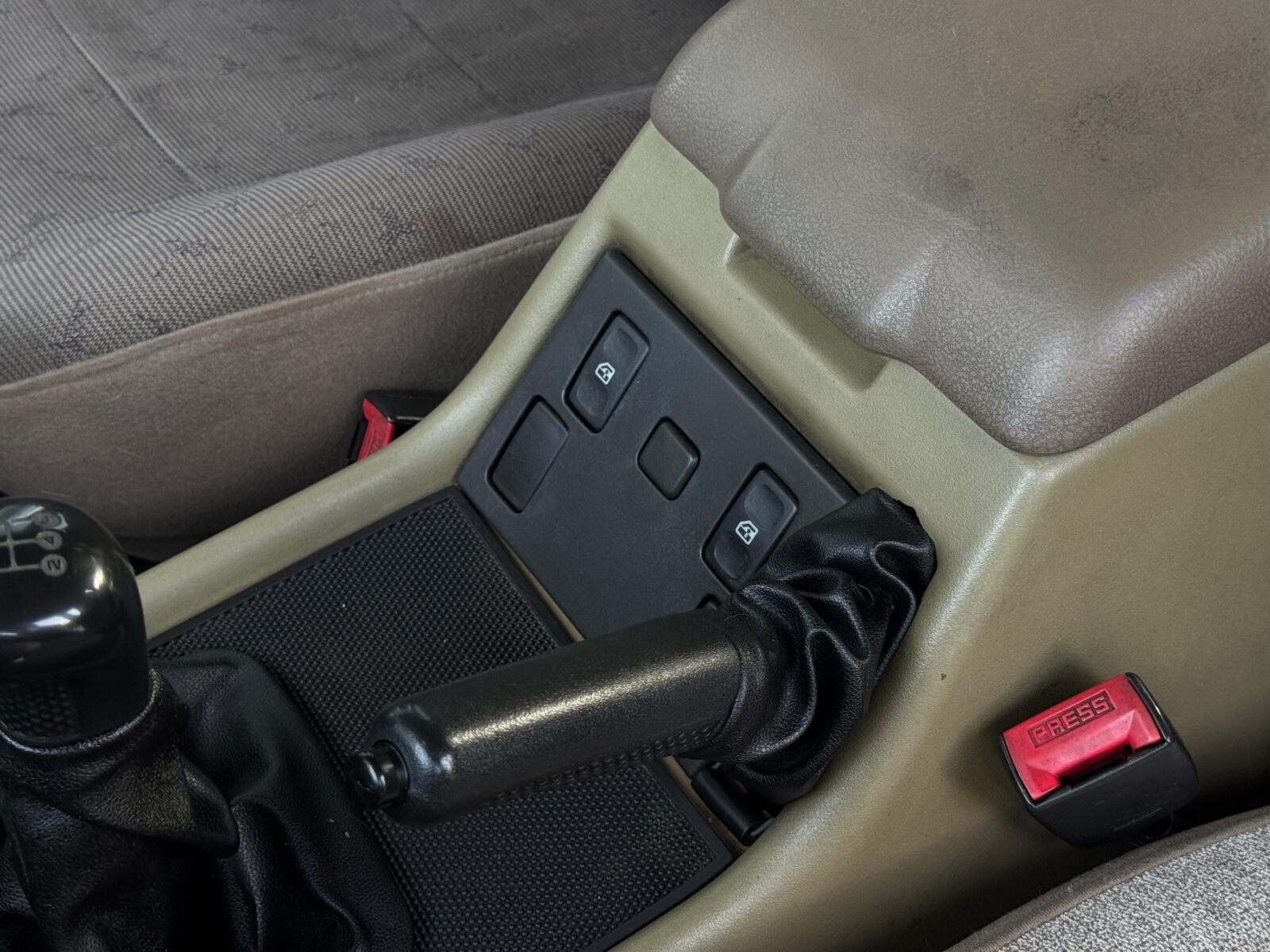 LAND-ROVER Discovery 2.5 TDI KAT