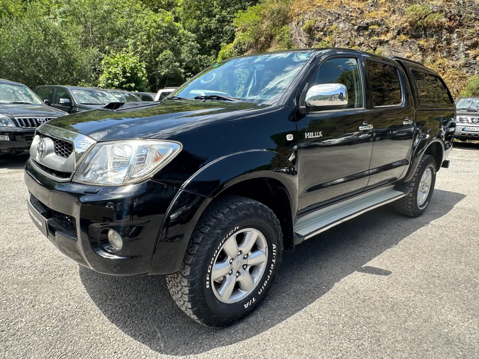 TOYOTA Hilux 3.0 D4D Cabina Doble VXL