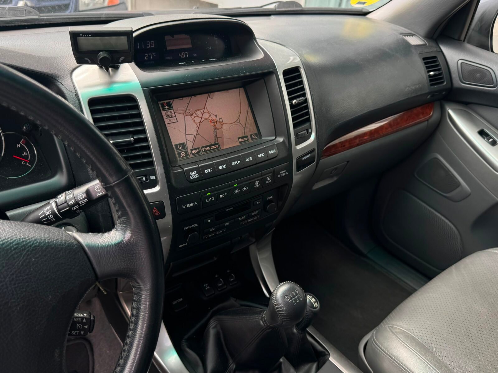 TOYOTA Land Cruiser 3.0 D4D VXL