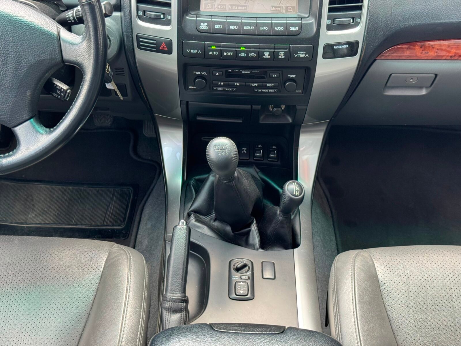 TOYOTA Land Cruiser 3.0 D4D VXL