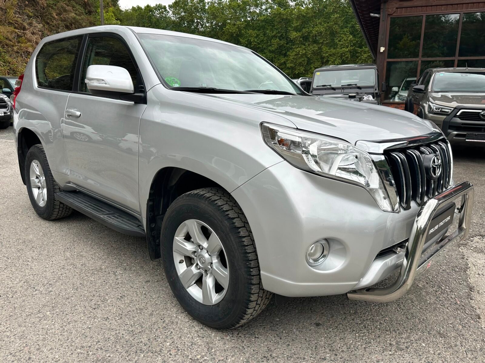 TOYOTA Land Cruiser 2.8 D4D VX