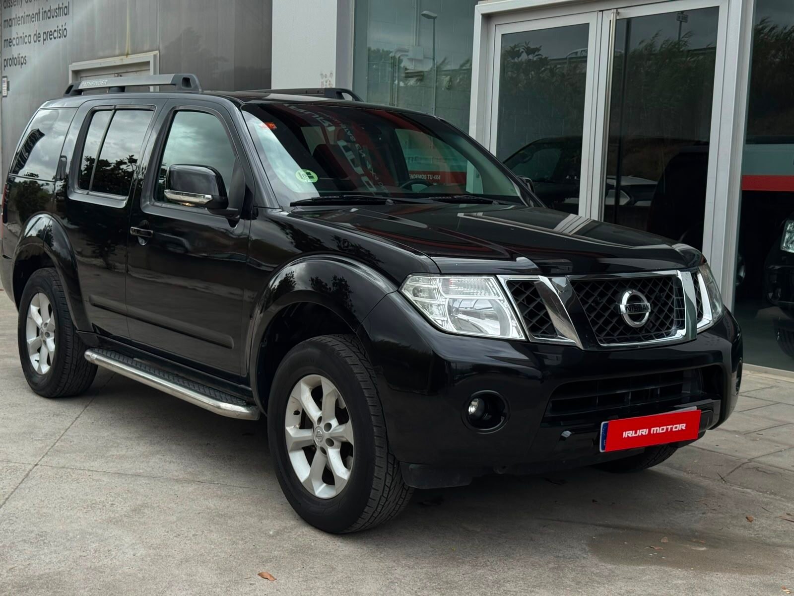 NISSAN Pathfinder 2.5 dCi 171CV SE Auto 7 plazas