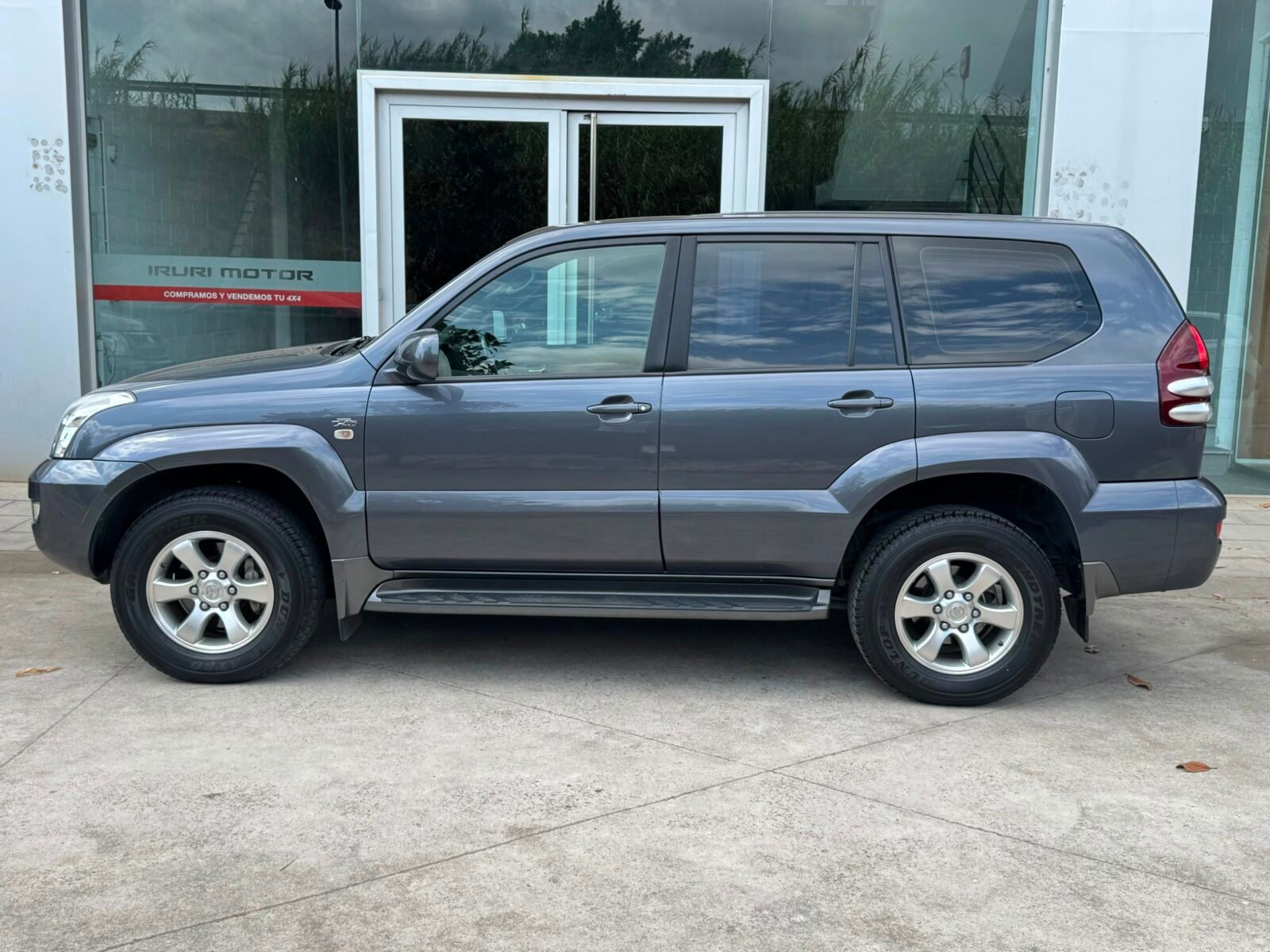 TOYOTA Land Cruiser 3.0 D4D VXL