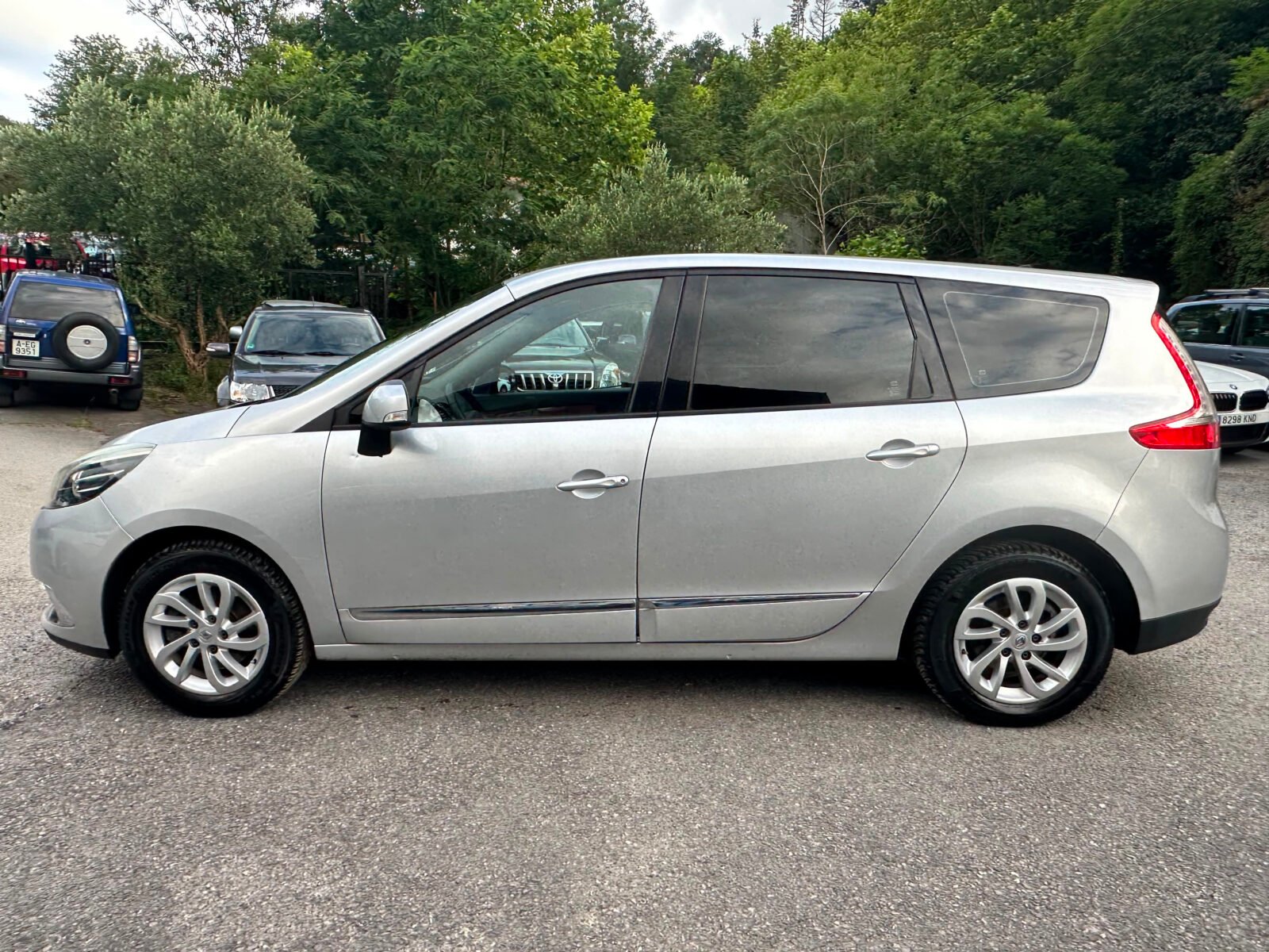 RENAULT Grand Scénic Dynamique dCi 110 7 plazas