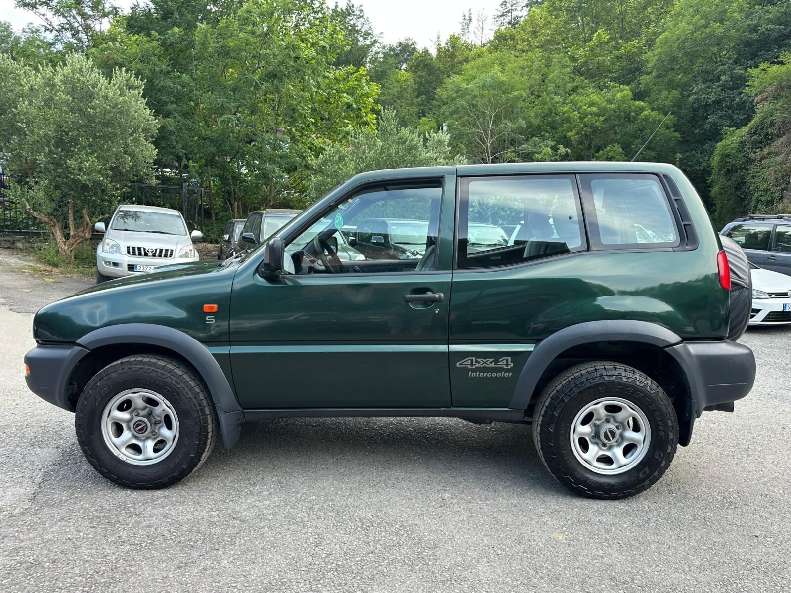 NISSAN Terrano II 2.7 TDI S