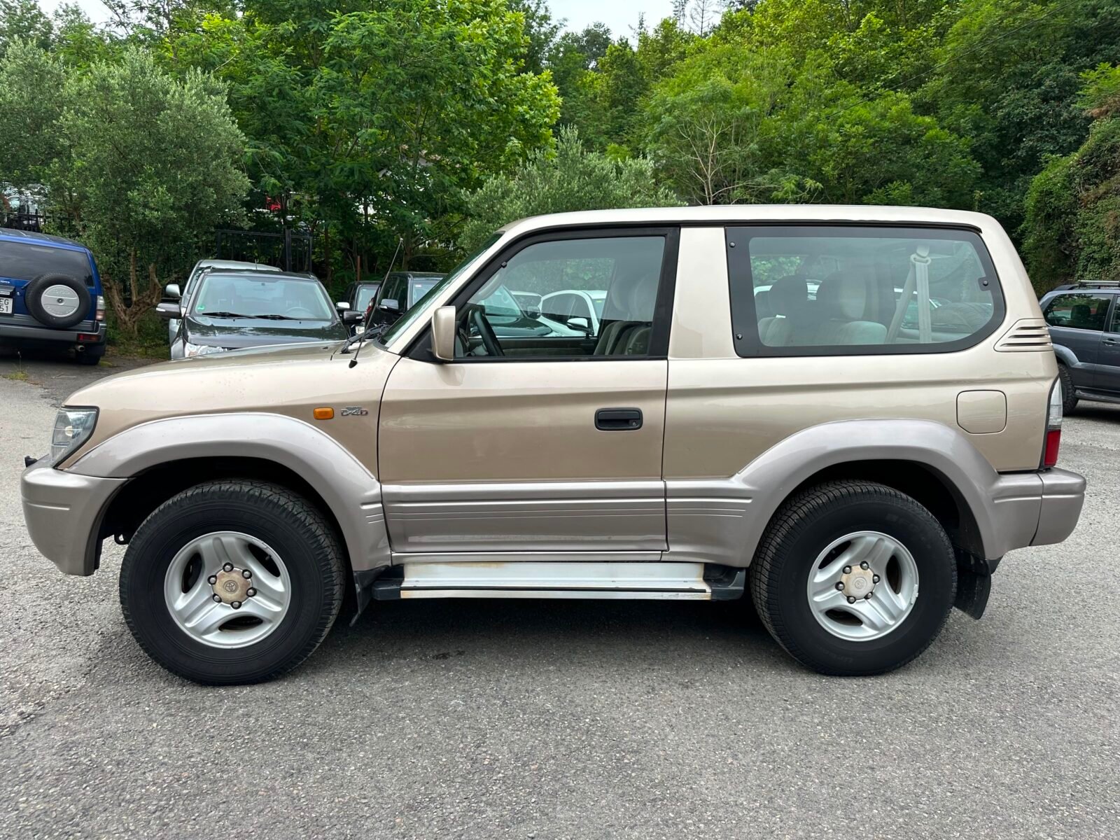 TOYOTA Land Cruiser 90 3.0 D4D 50 Aniversario