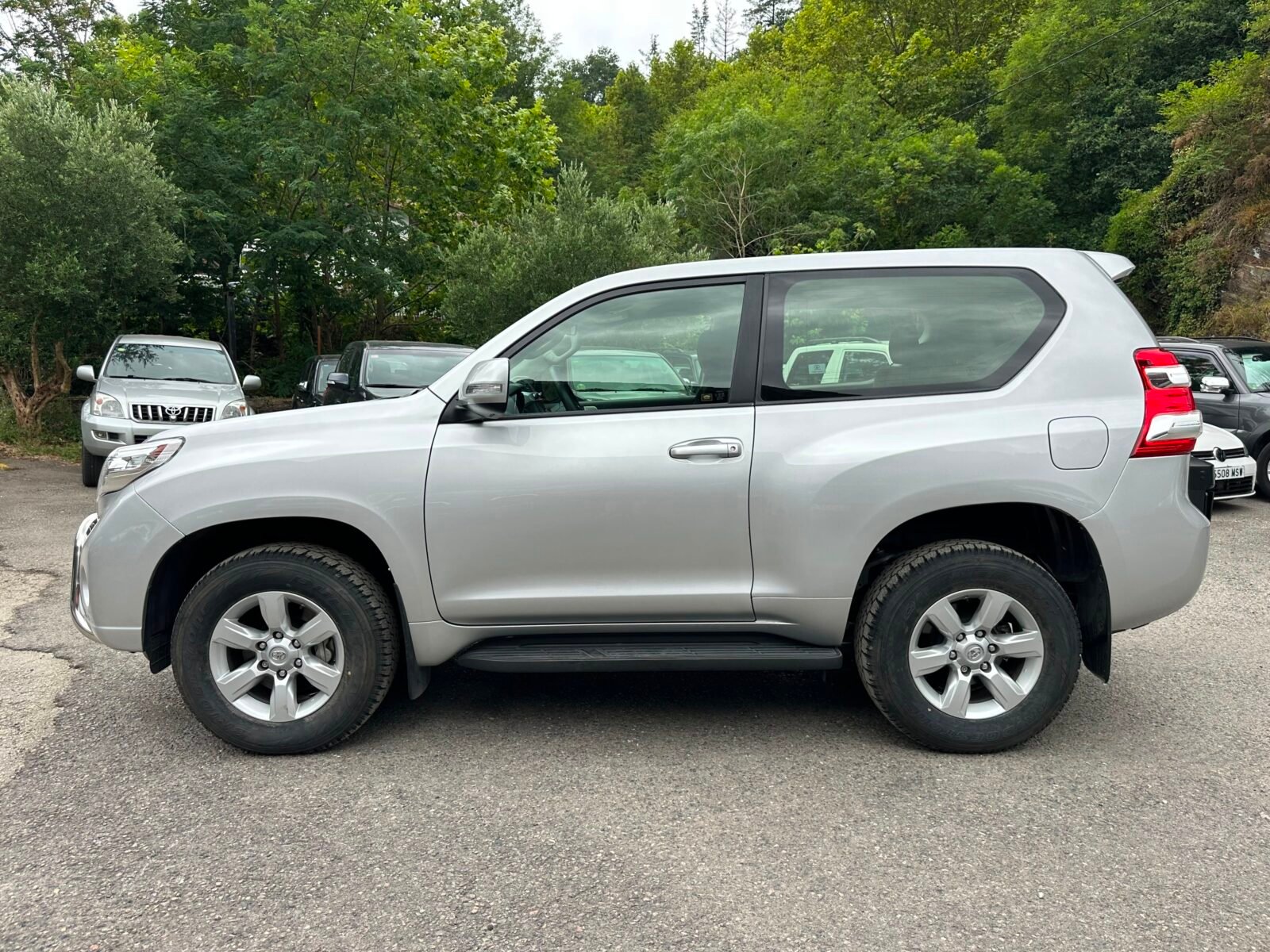 TOYOTA Land Cruiser 2.8 D4D VX