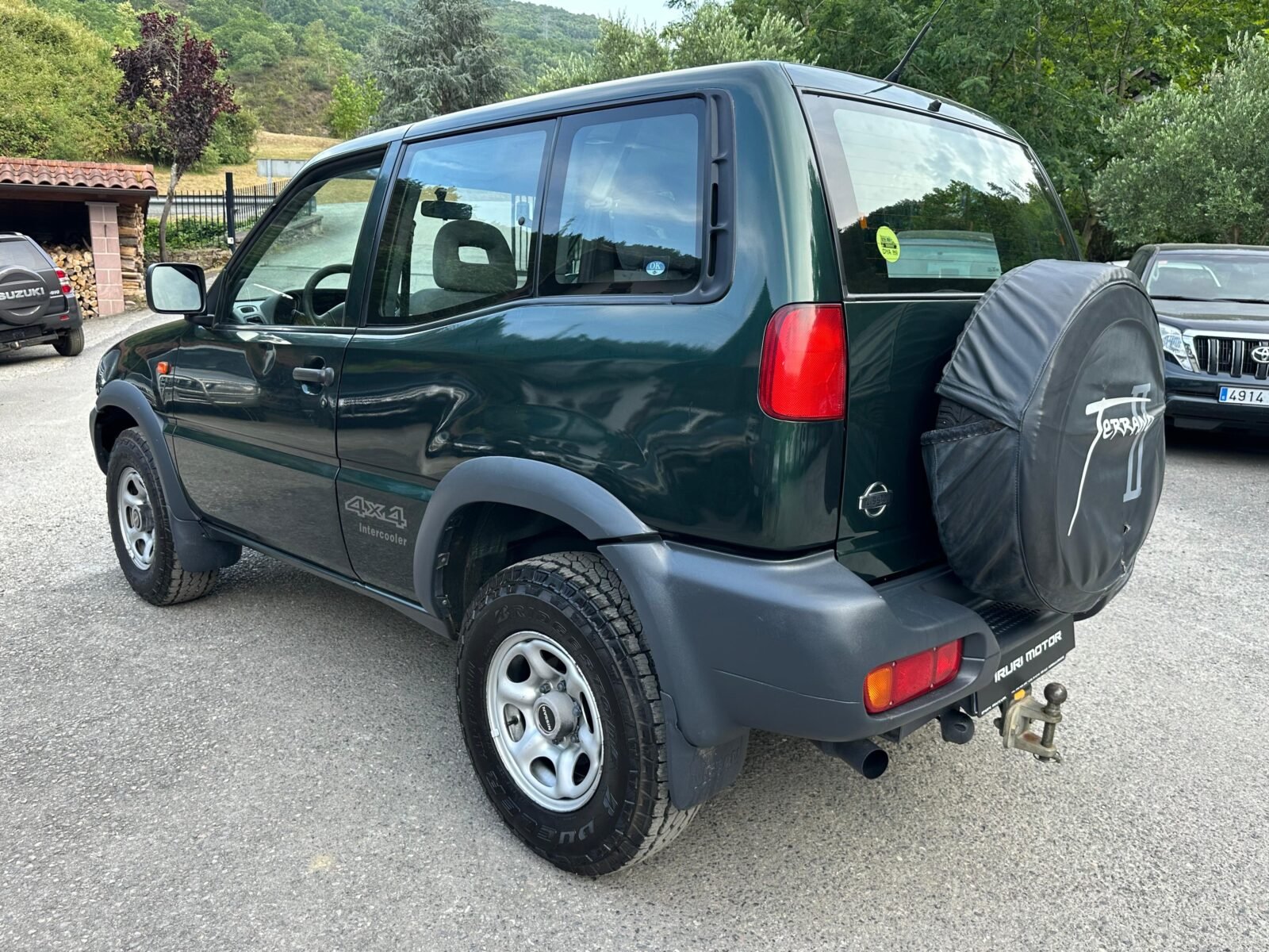 NISSAN Terrano II 2.7 TDI S