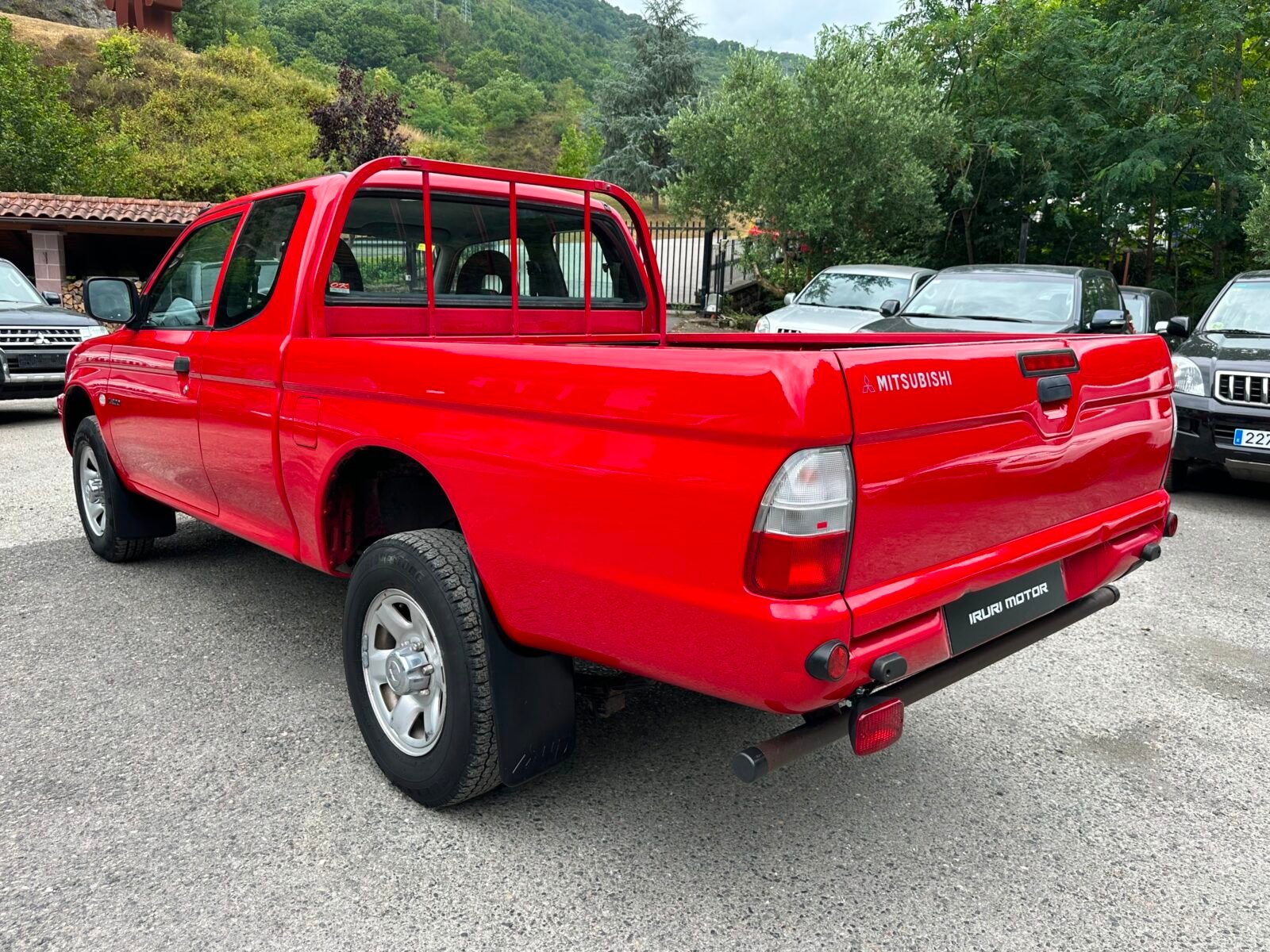 MITSUBISHI L200 Club Cab 4X4 Invite