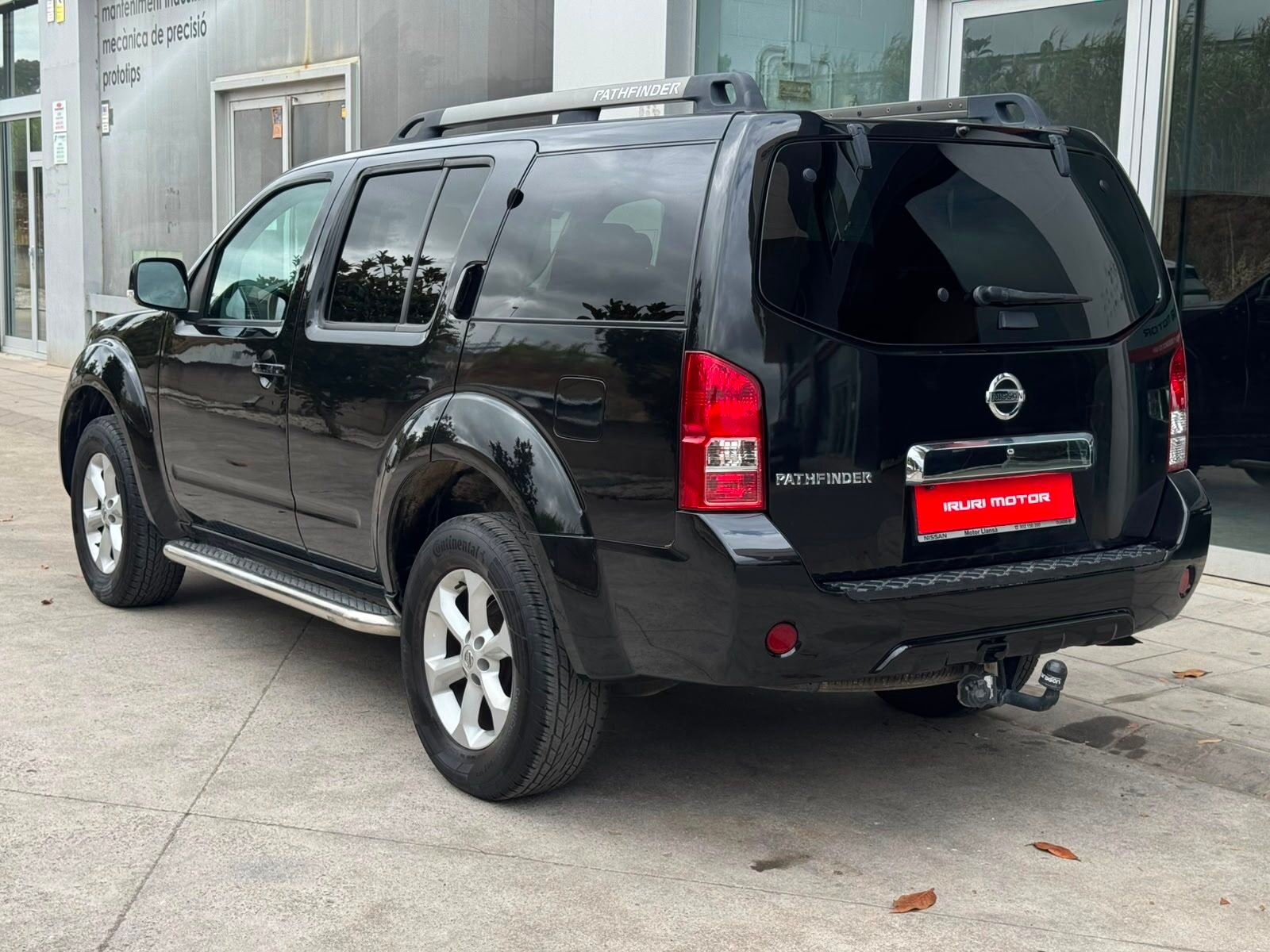 NISSAN Pathfinder 2.5 dCi 171CV SE Auto 7 plazas