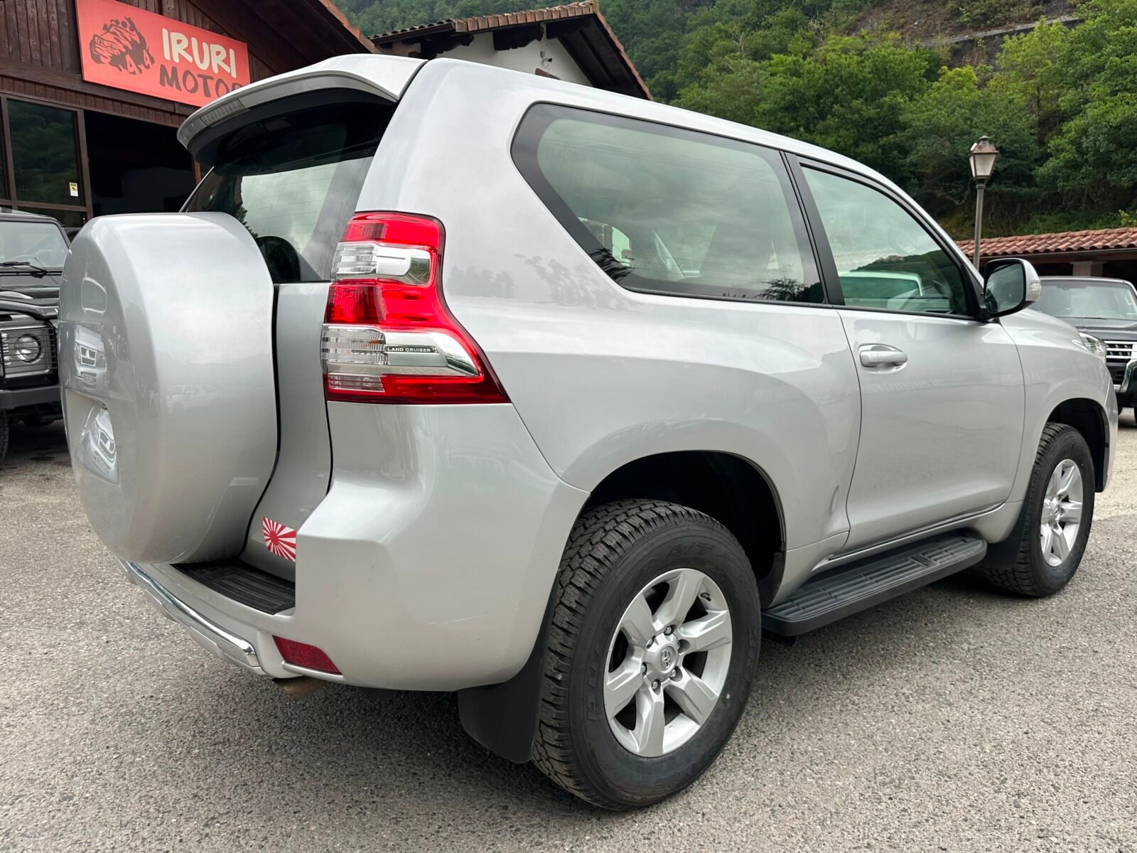 TOYOTA Land Cruiser 2.8 D4D VX