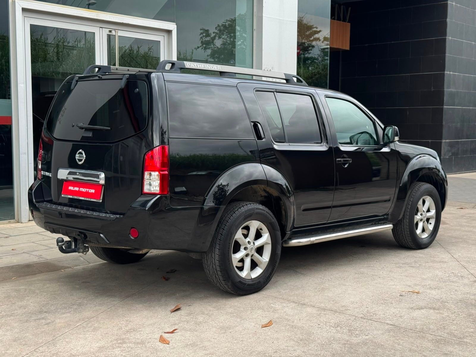 NISSAN Pathfinder 2.5 dCi 171CV SE Auto 7 plazas