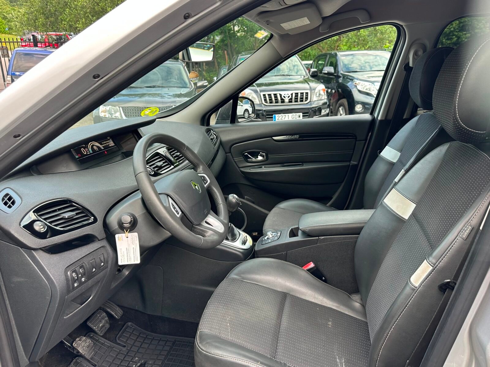 RENAULT Grand Scénic Dynamique dCi 110 7 plazas