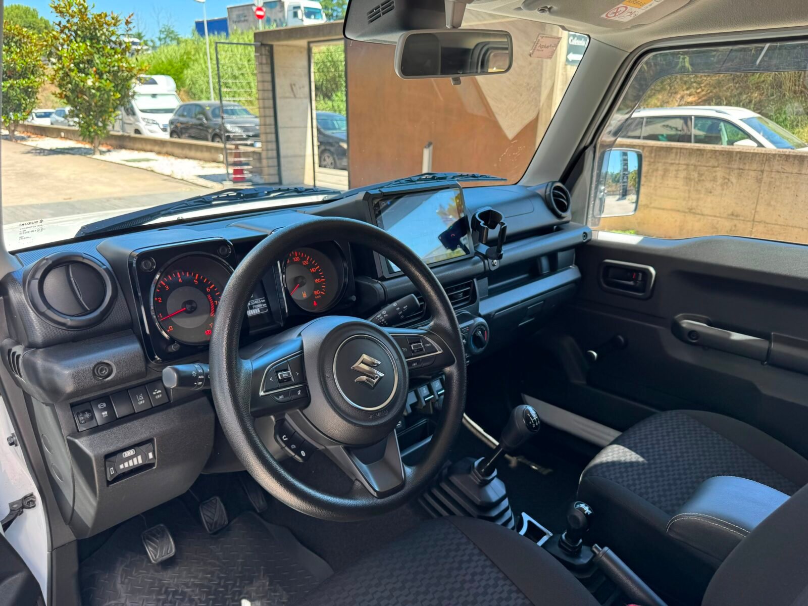 SUZUKI Jimny 1.5 JX 5MT