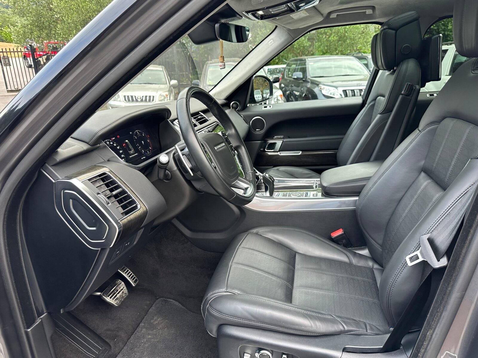 LAND-ROVER 4.4 SDV8 249kW Autobiography Dynamic