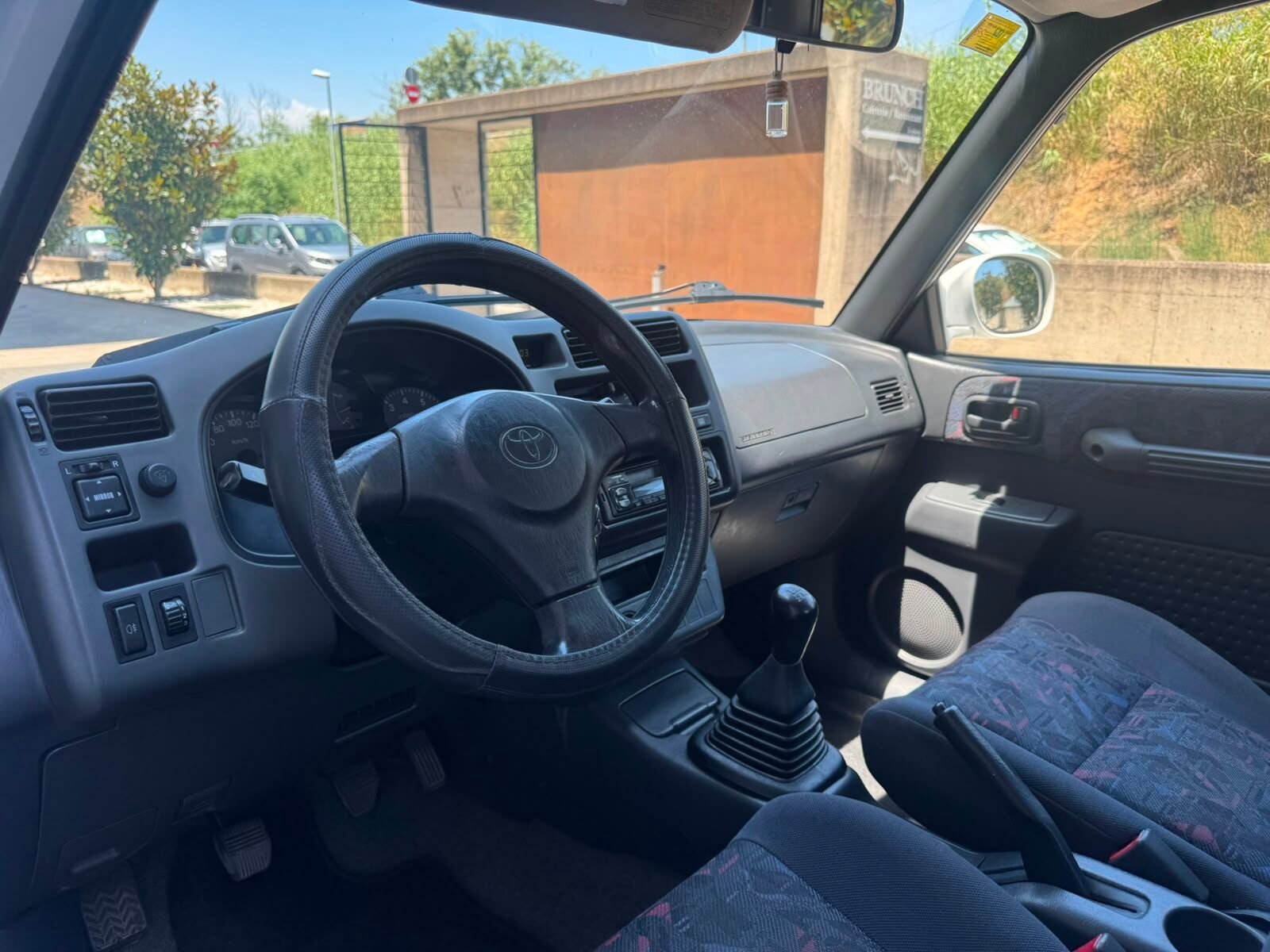 TOYOTA Rav4 2.0I 16V GX