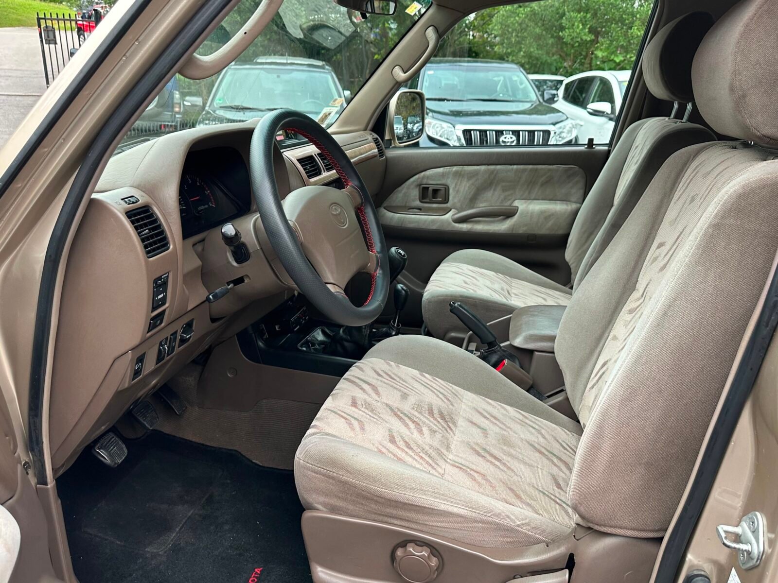 TOYOTA Land Cruiser 90 3.0 D4D 50 Aniversario