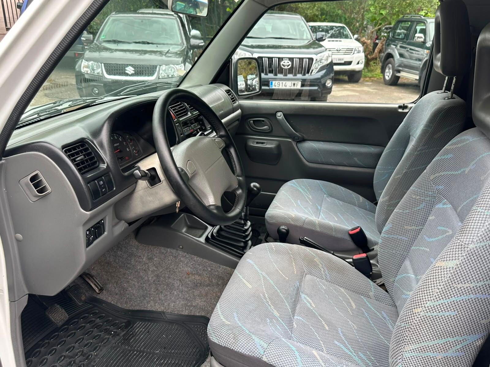 SUZUKI Jimny 1.3 16V JLX Techo Metalico AA