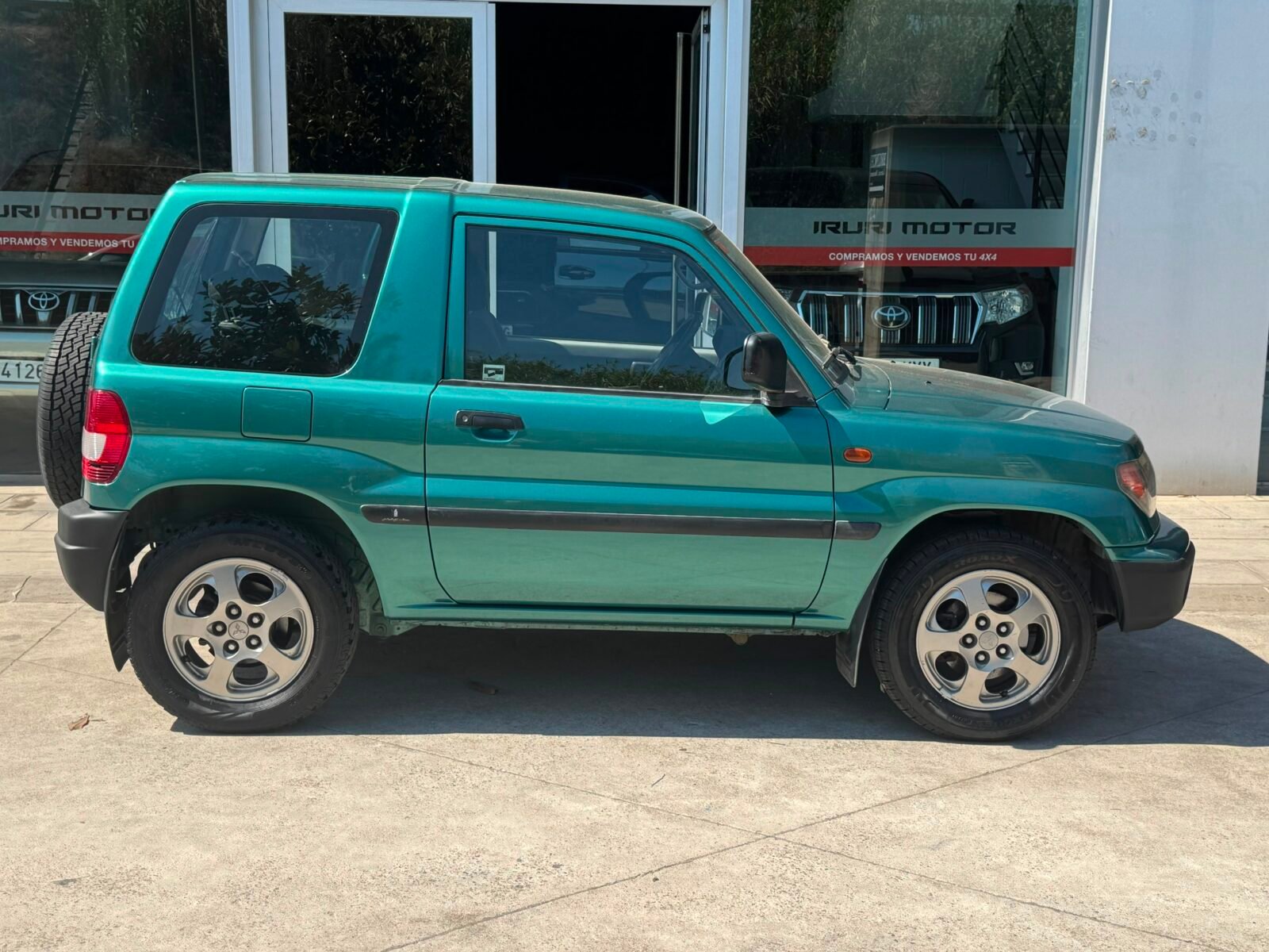 MITSUBISHI Montero iO 1.8 GDI