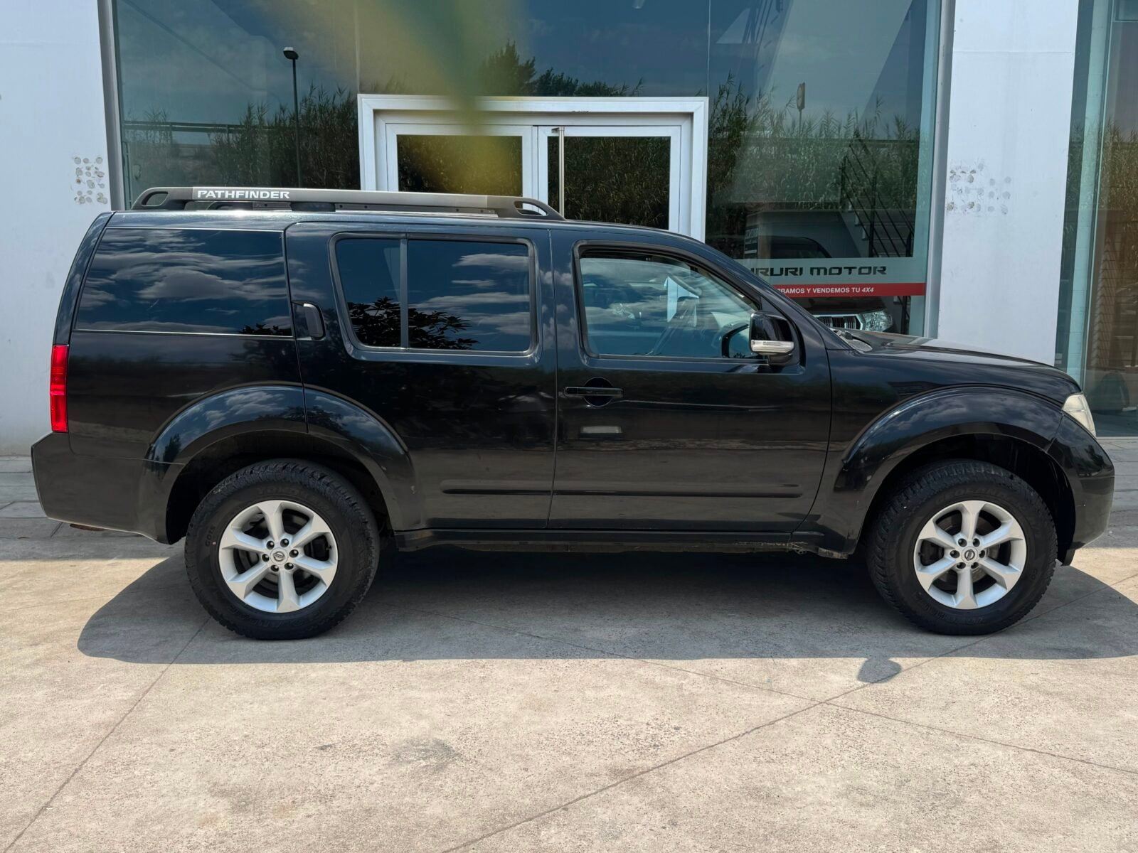 NISSAN Pathfinder 2.5 dCi 171CV SE 7 plazas