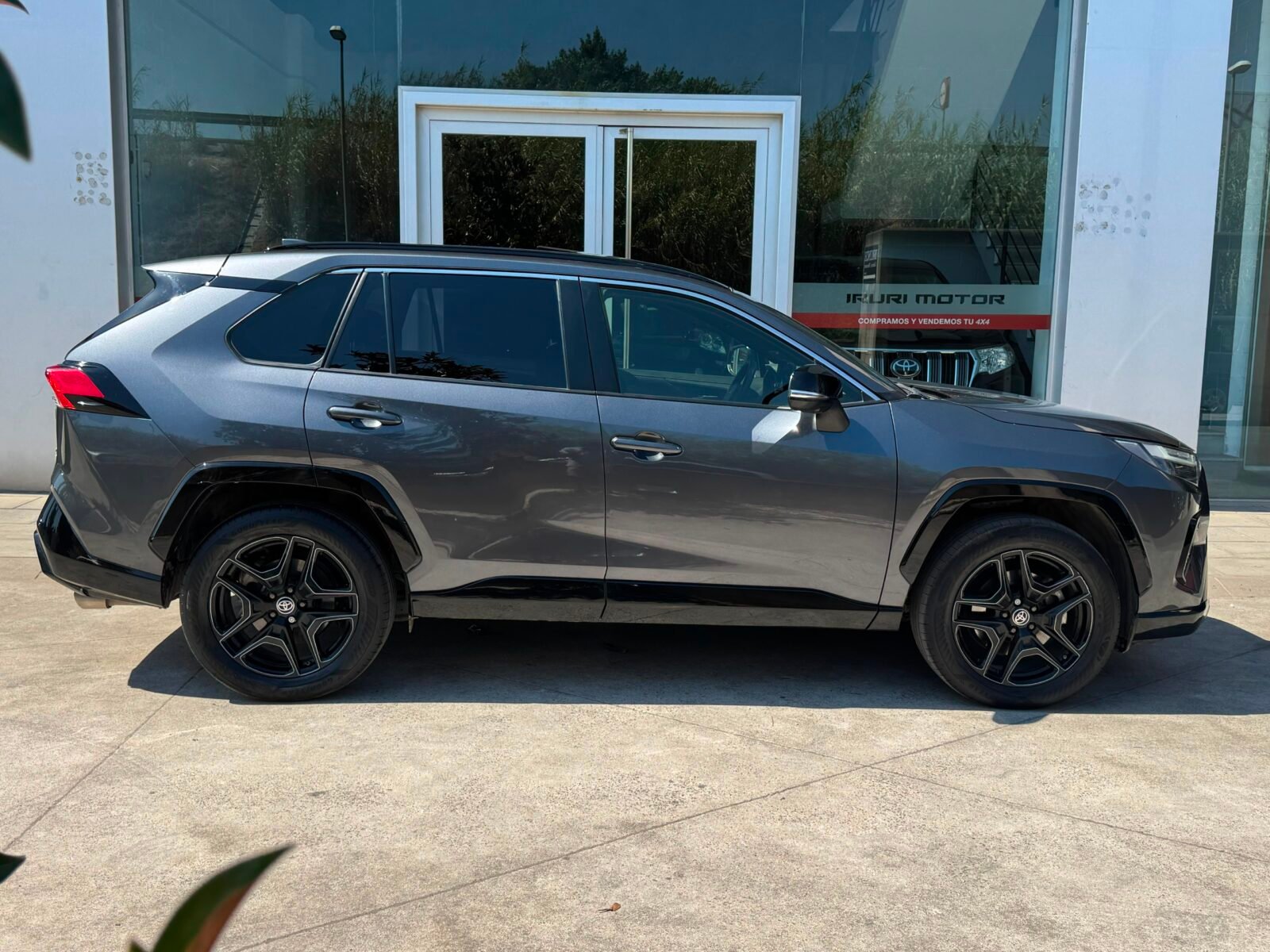 TOYOTA Rav4 220H eCVT 4x4 GR Sport Plus