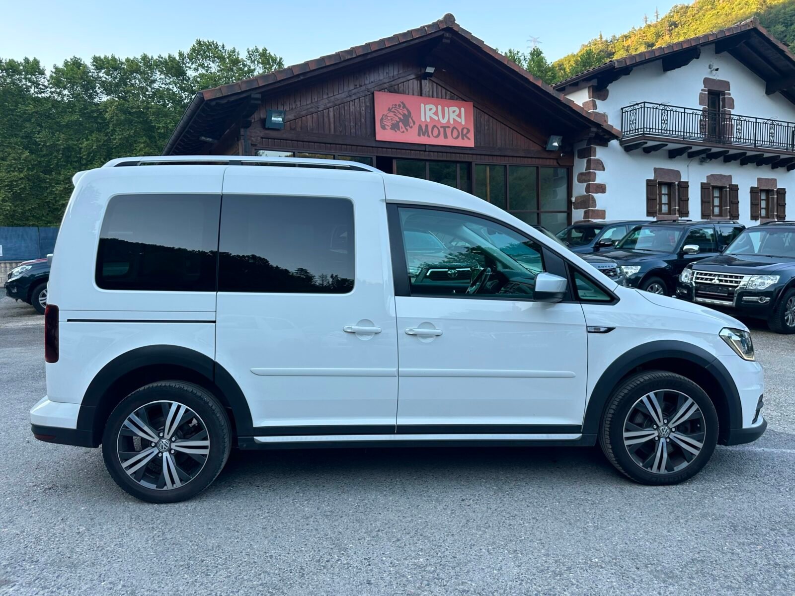 VOLKSWAGEN Caddy Alltrack 2.0 TDI 150 CV