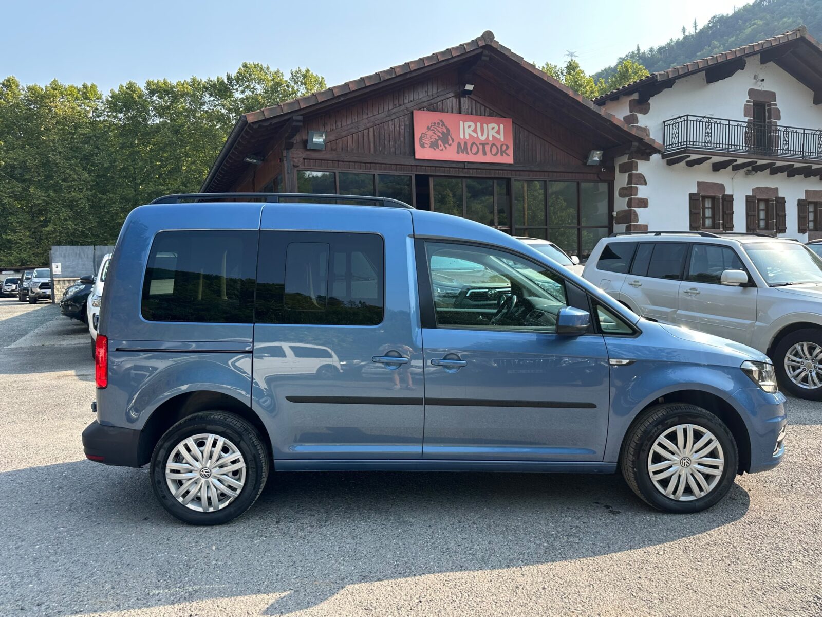 VOLKSWAGEN Caddy Trendline 2.0 TDI SCR 4MO BMT 122CV