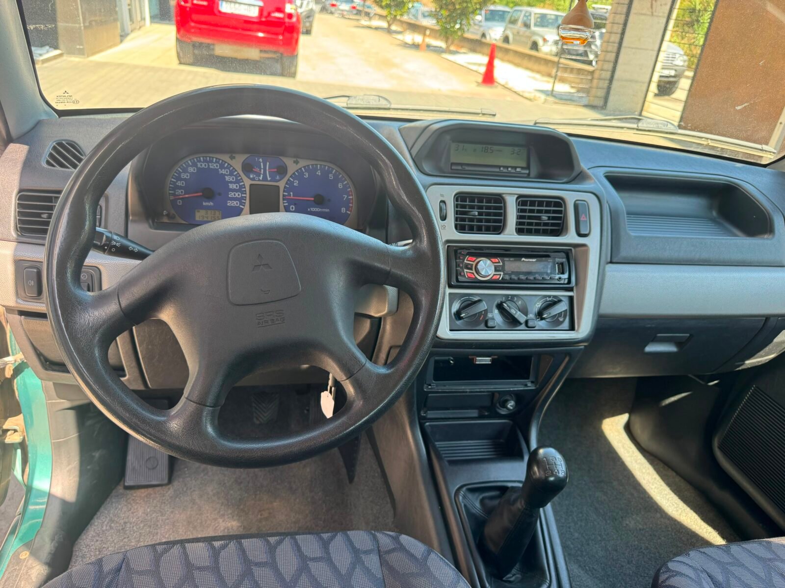MITSUBISHI Montero iO 1.8 GDI