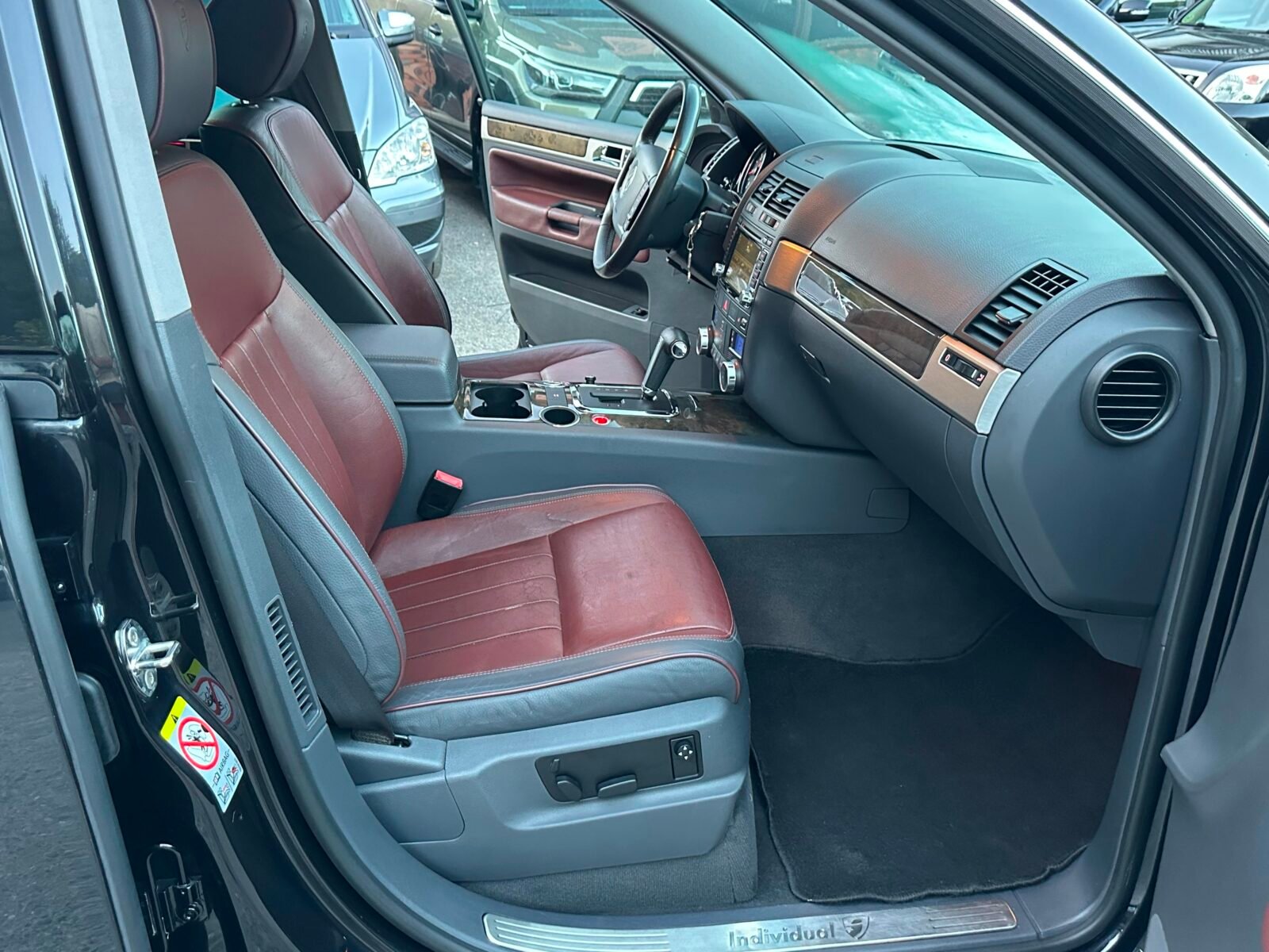VOLKSWAGEN Touareg 3.0 V6 TDI Motion Tiptronic