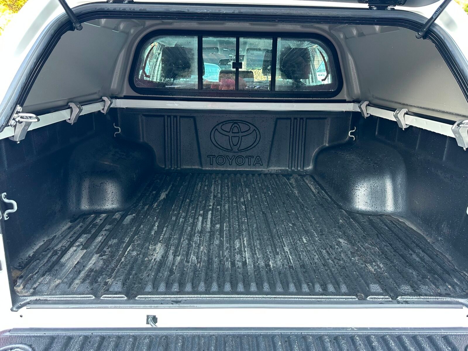 TOYOTA Hilux 2.4 D4D 150CV Cab Doble GX AT HVO100