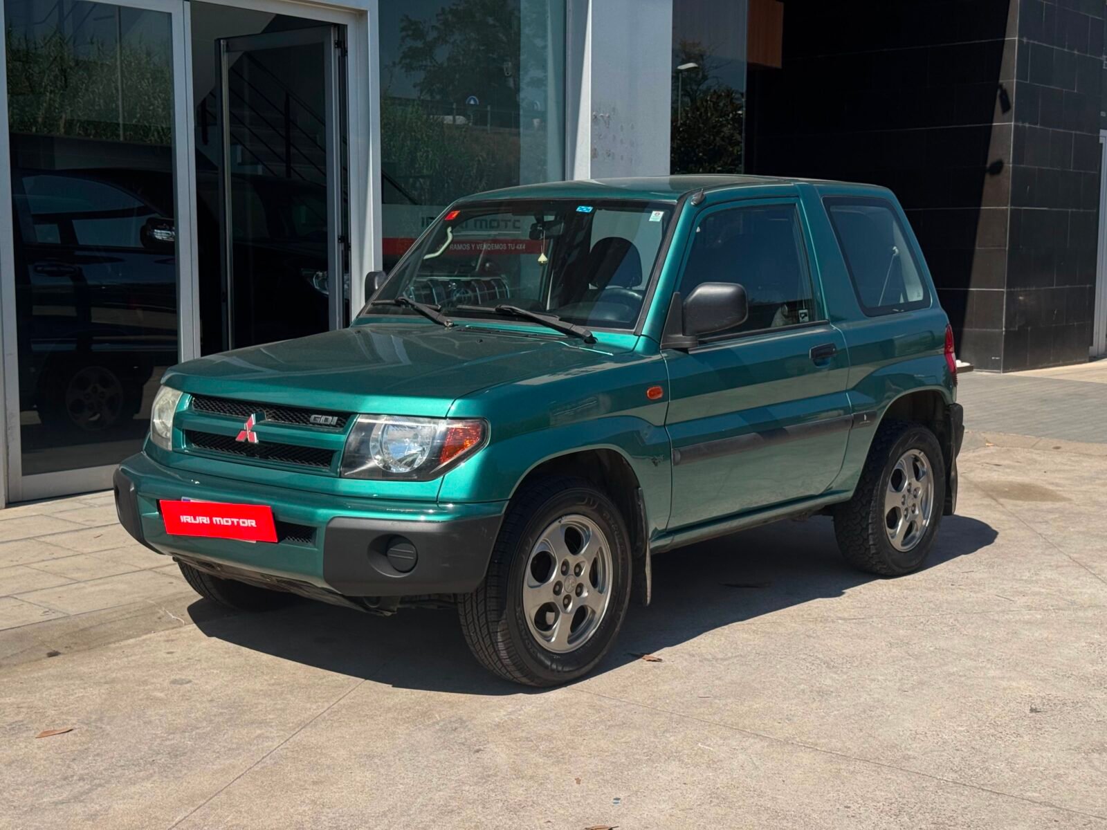 MITSUBISHI Montero iO 1.8 GDI