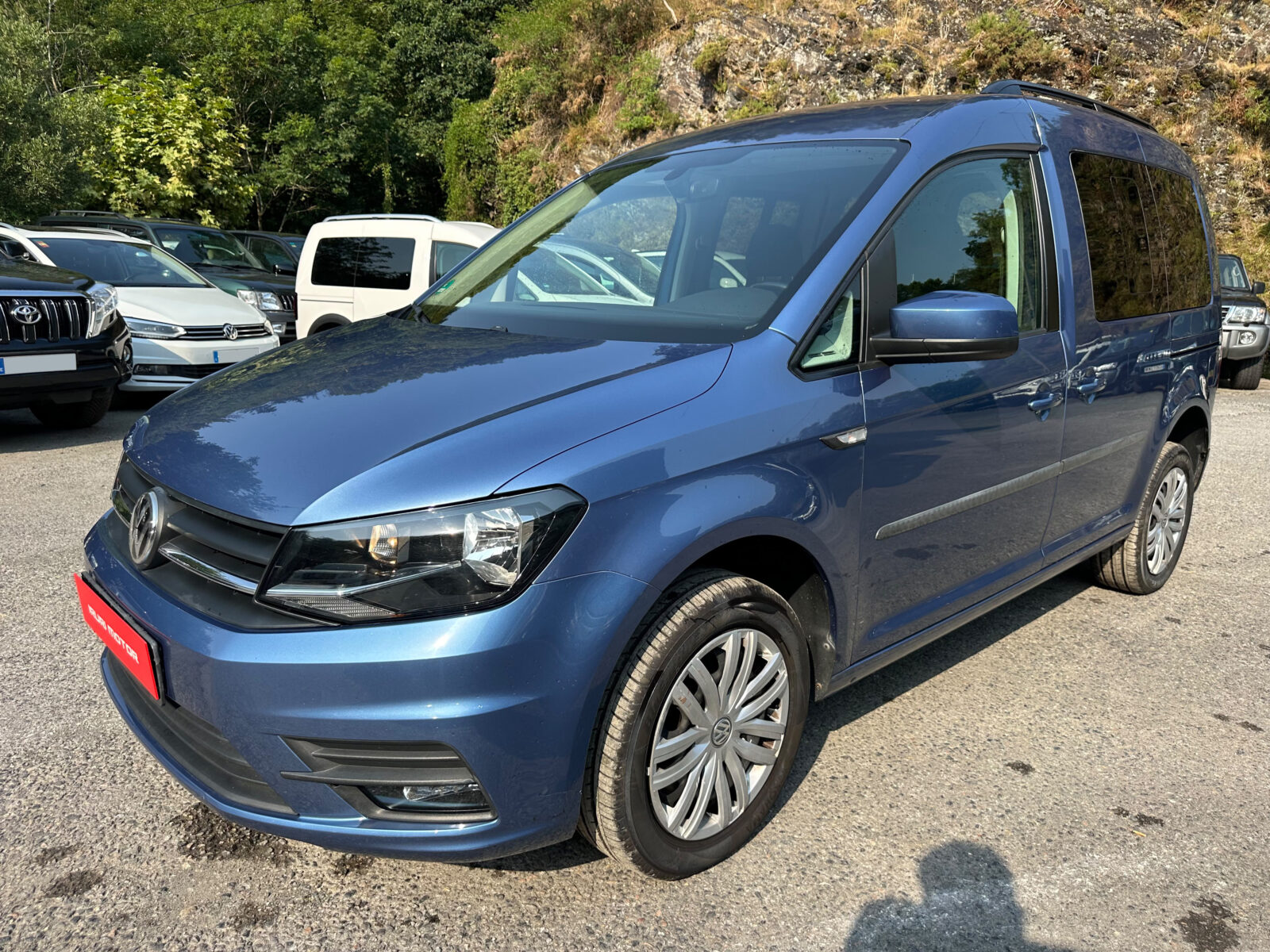 VOLKSWAGEN Caddy Trendline 2.0 TDI SCR 4MO BMT 122CV