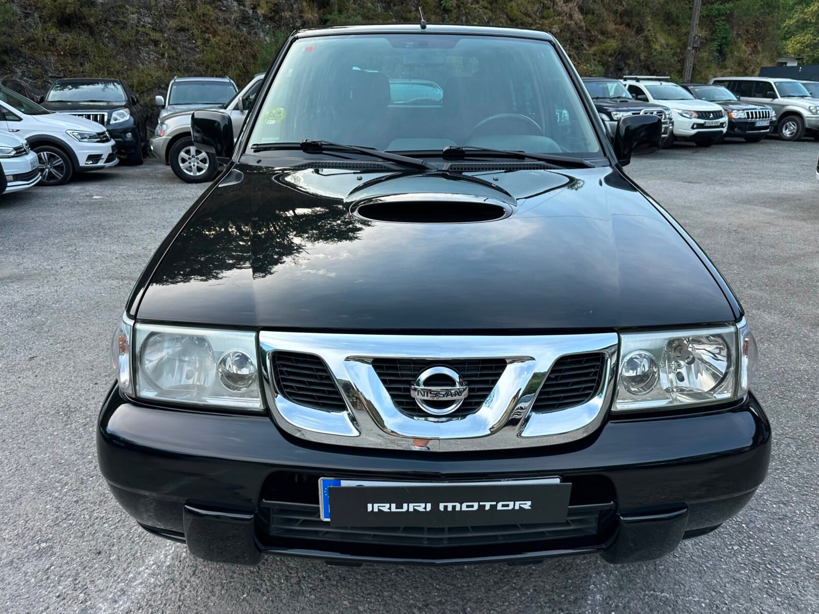NISSAN Terrano 2.7 TDi Sport 3p