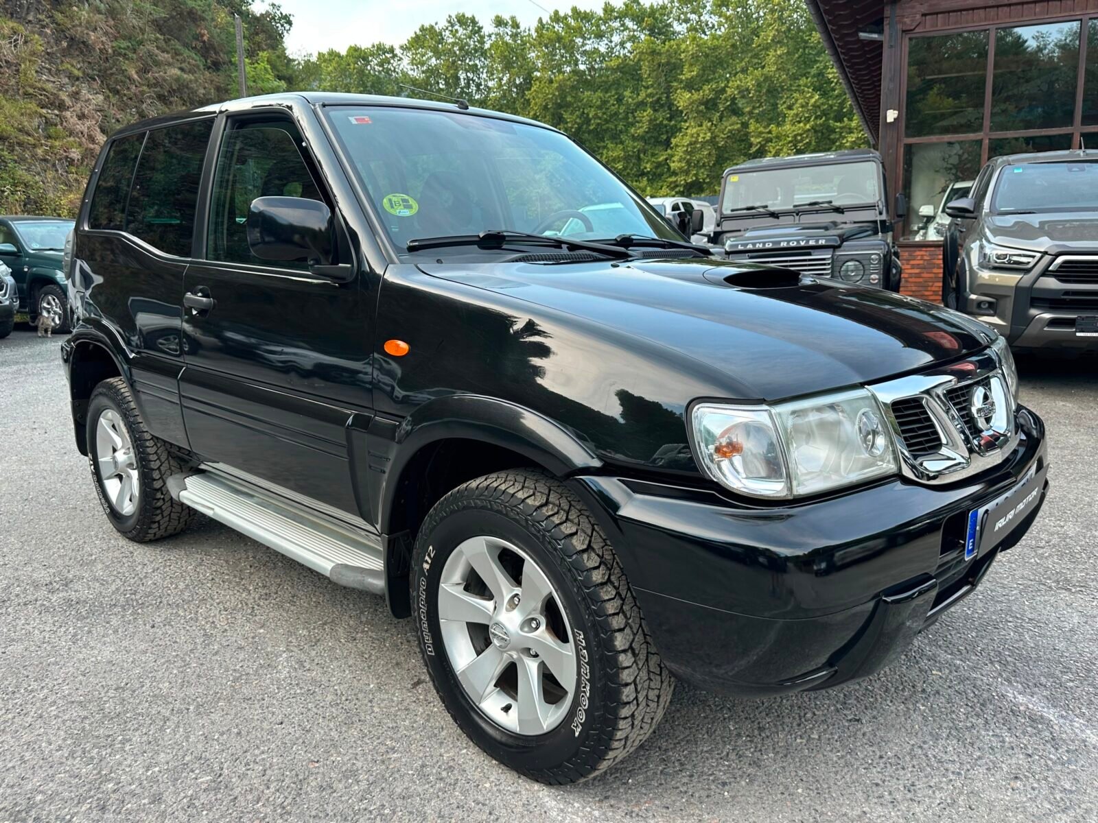NISSAN Terrano 2.7 TDi Sport 3p